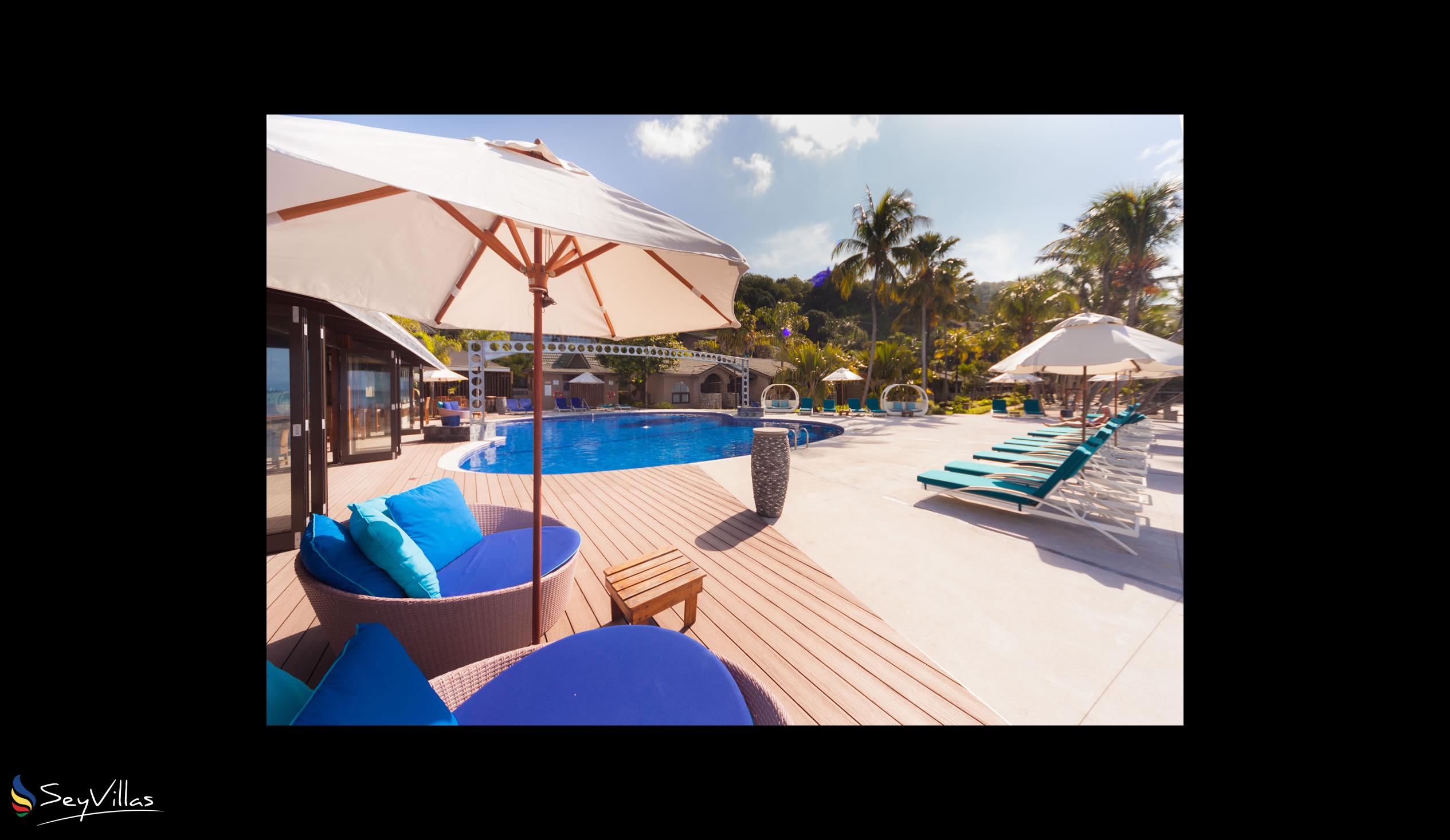 Foto 20: Coco de Mer & Black Parrot Suites - Aussenbereich - Praslin (Seychellen)
