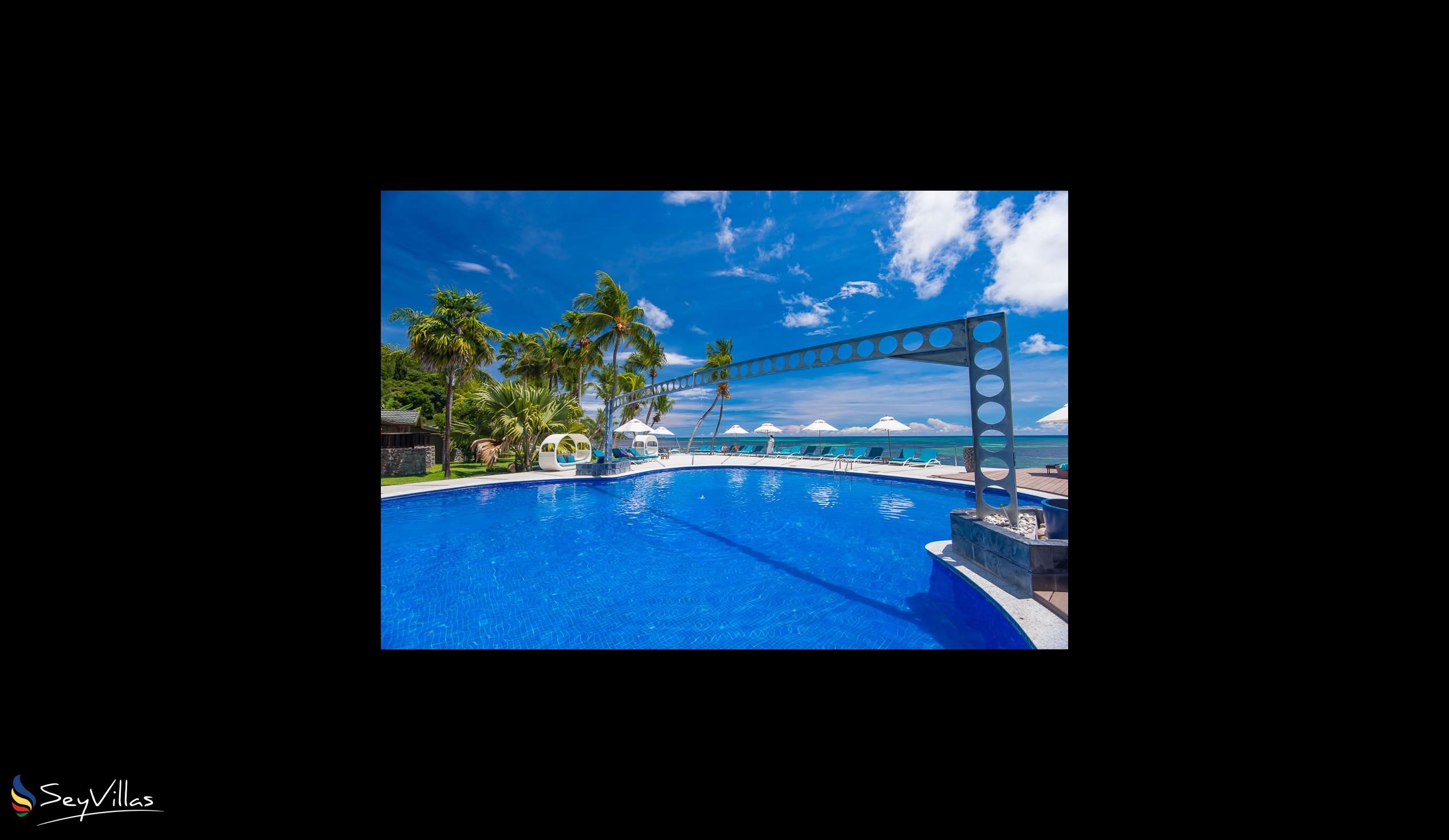 Foto 17: Coco de Mer & Black Parrot Suites - Aussenbereich - Praslin (Seychellen)