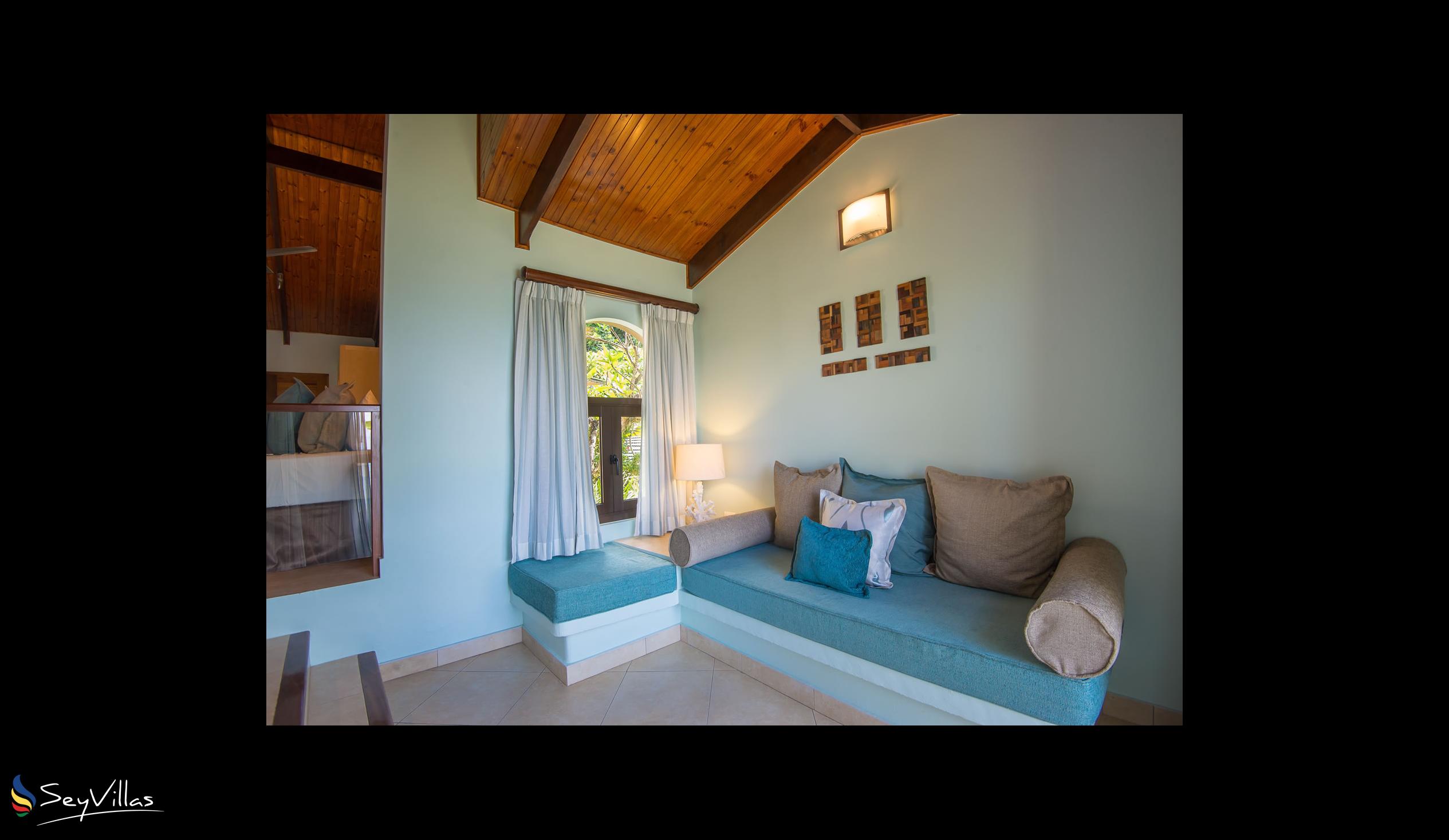 coco de mer & black parrot suites