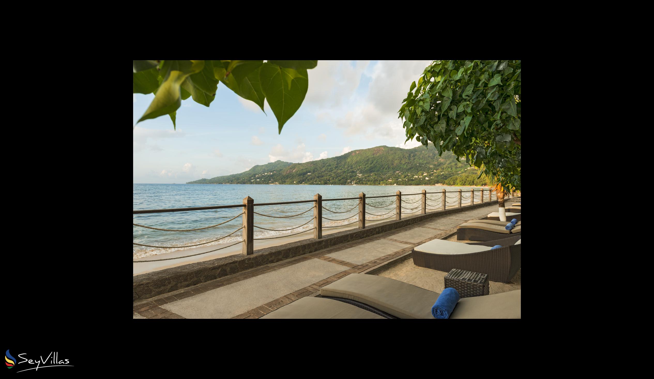 Photo 8: Fisherman's Cove Resort - Outdoor area - Mahé (Seychelles)