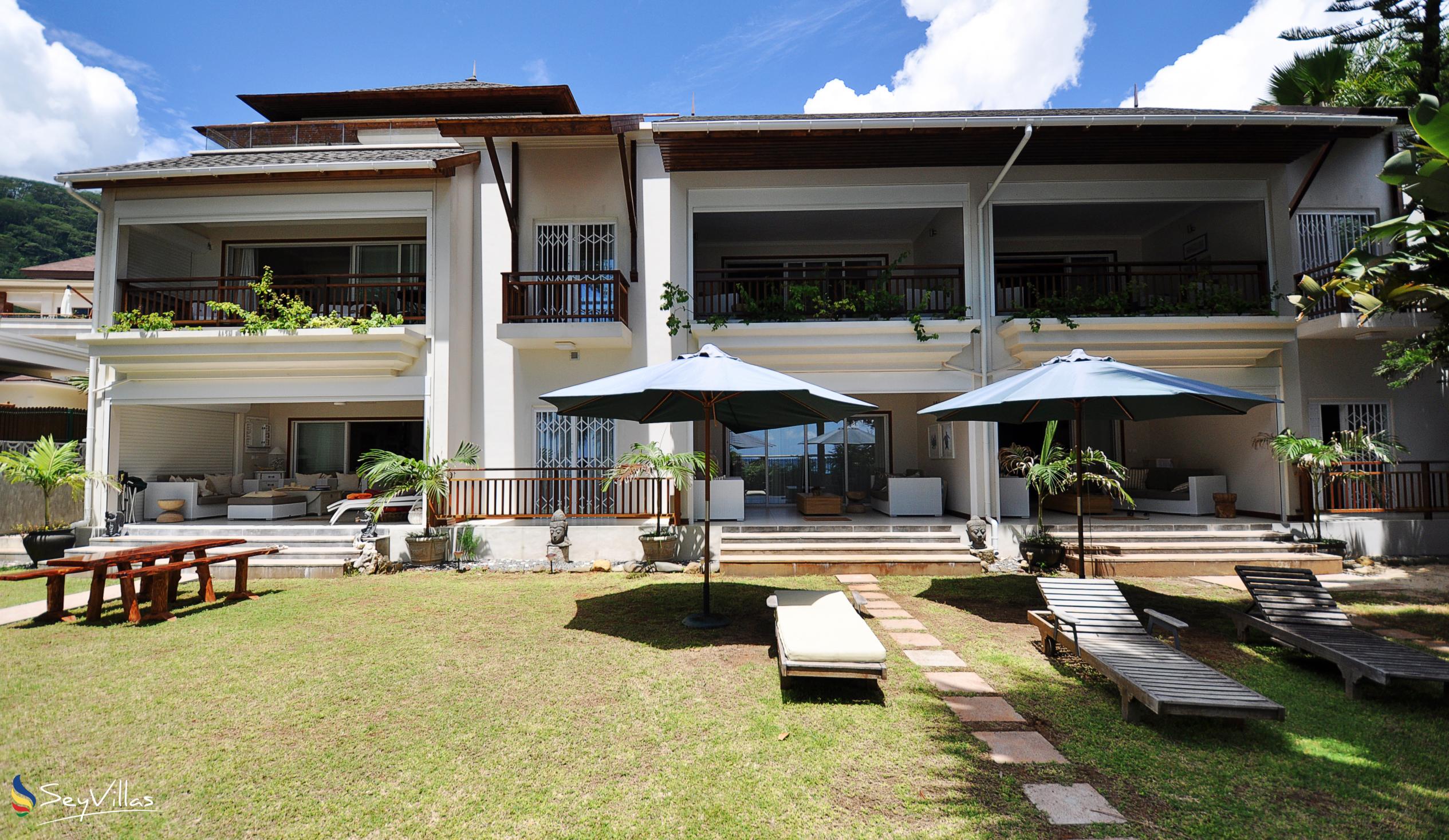 Photo 1: Sables d'Or Luxury Apartments - Outdoor area - Mahé (Seychelles)