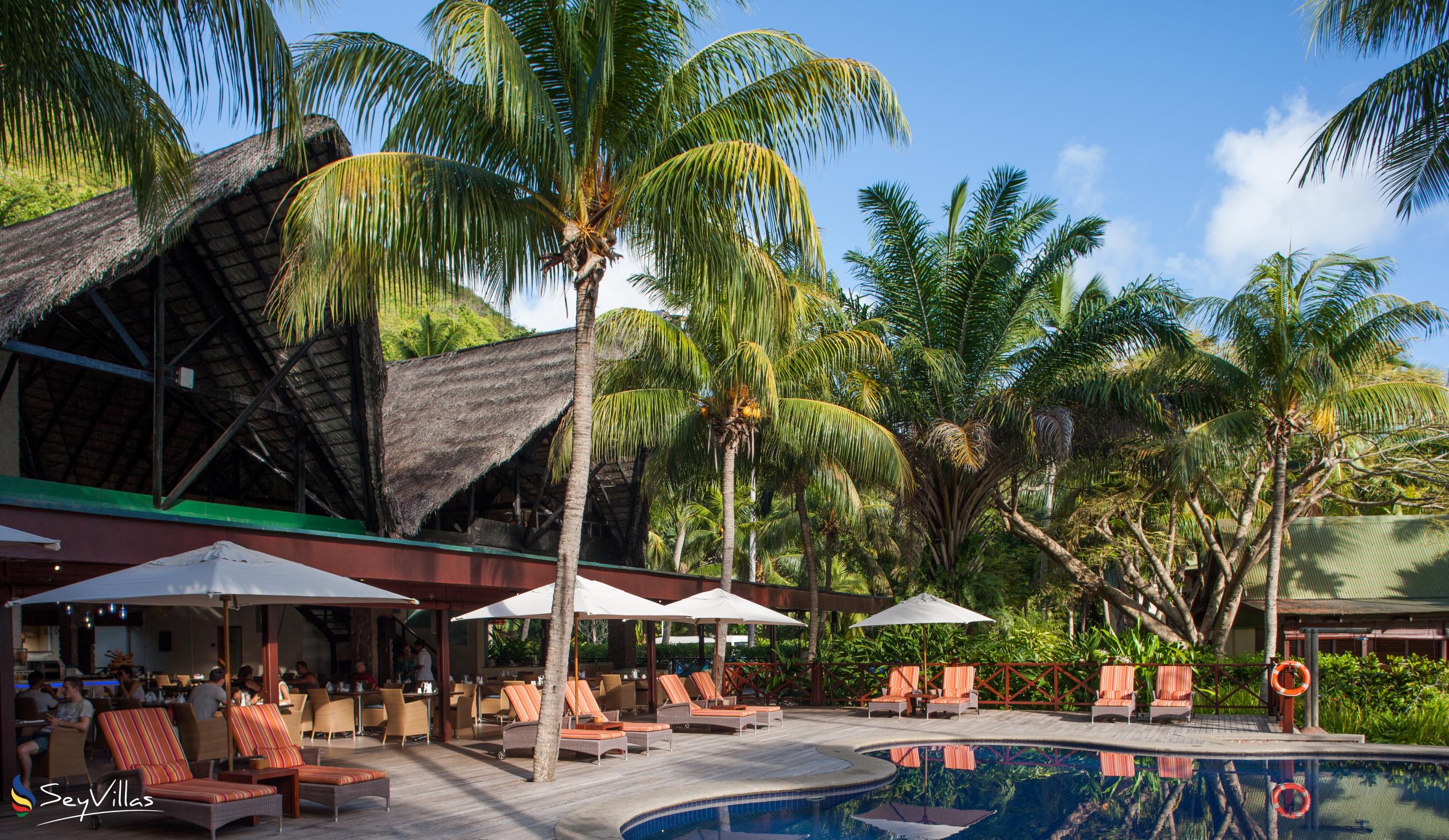 Photo 20: Paradise Sun Hotel - Outdoor area - Praslin (Seychelles)