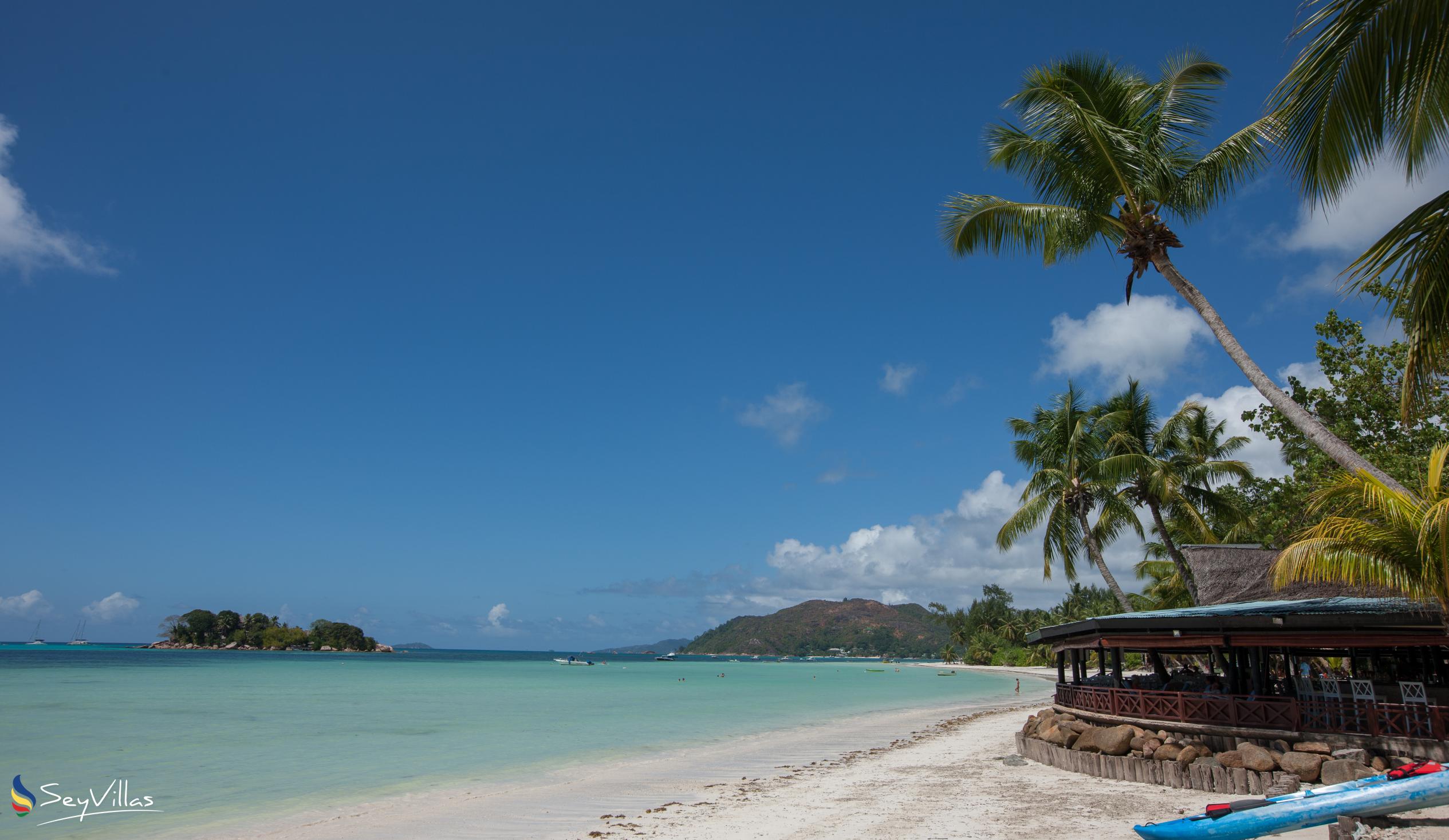 Foto 1: Paradise Sun Hotel - Aussenbereich - Praslin (Seychellen)