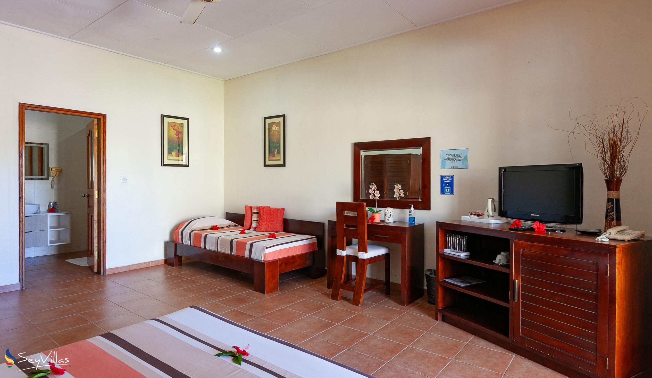 Foto 45: Britannia Hotel - Chambre Familiale Supérieure - Praslin (Seychelles)