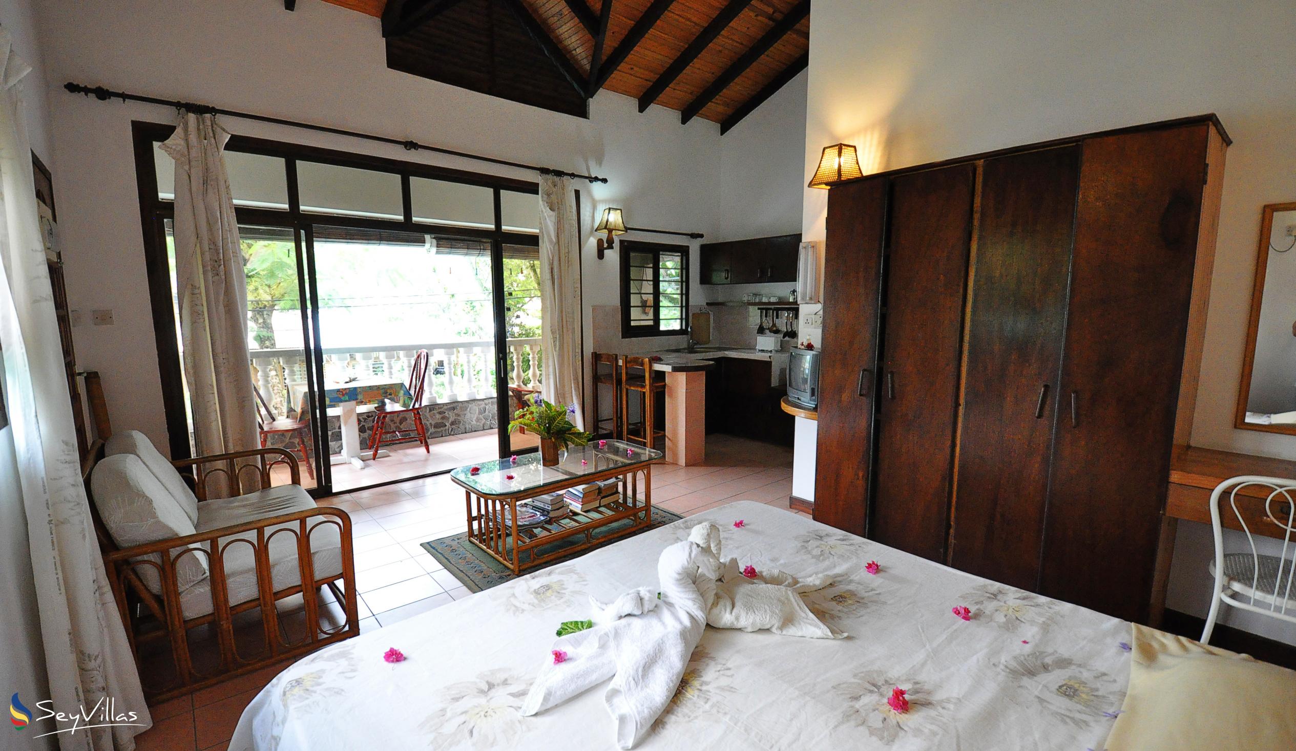Foto 48: Romance Bungalows - Standardzimmer - Mahé (Seychellen)