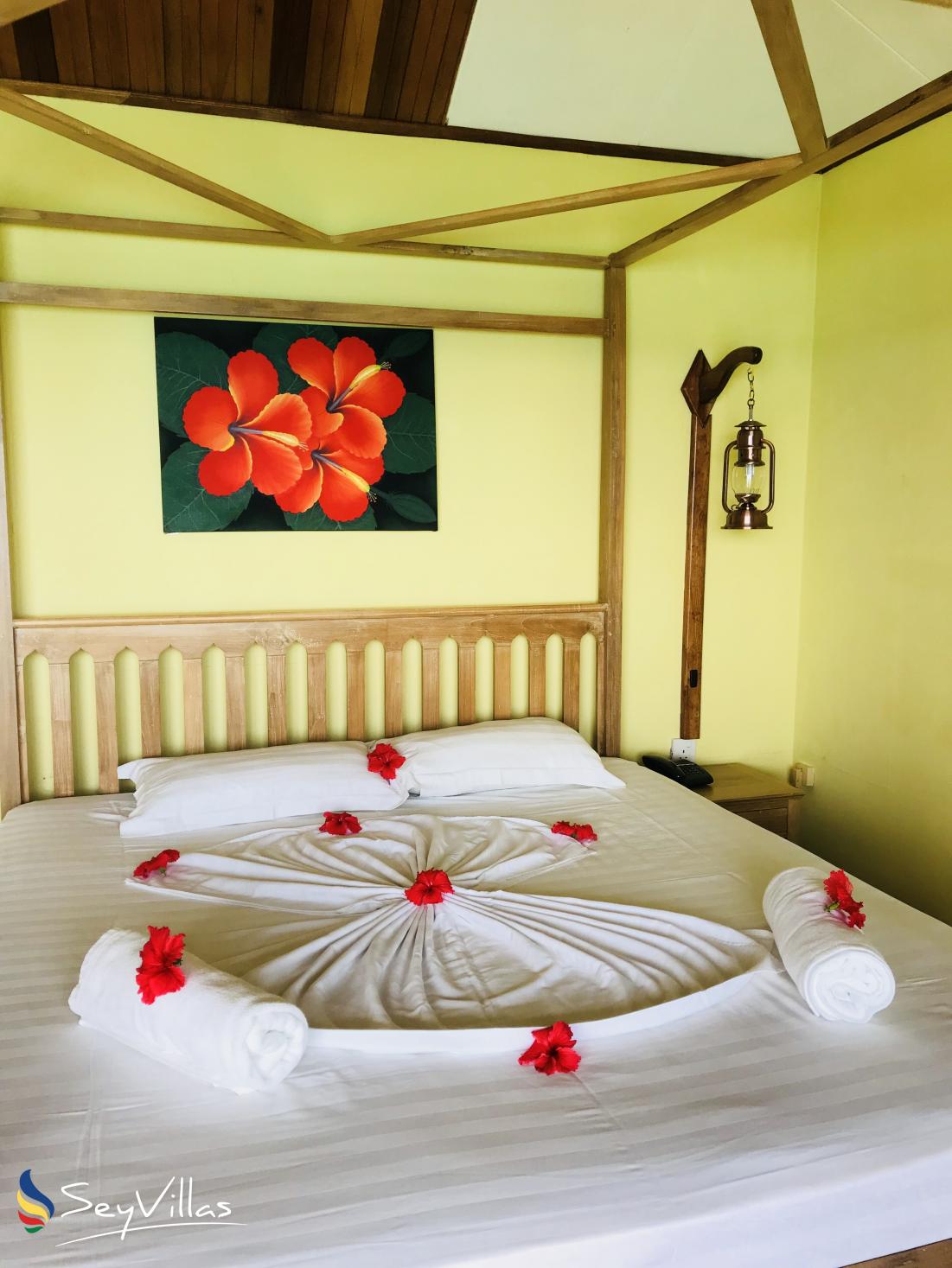 Foto 93: Patatran Village Hotel - Superior Zimmer - La Digue (Seychellen)