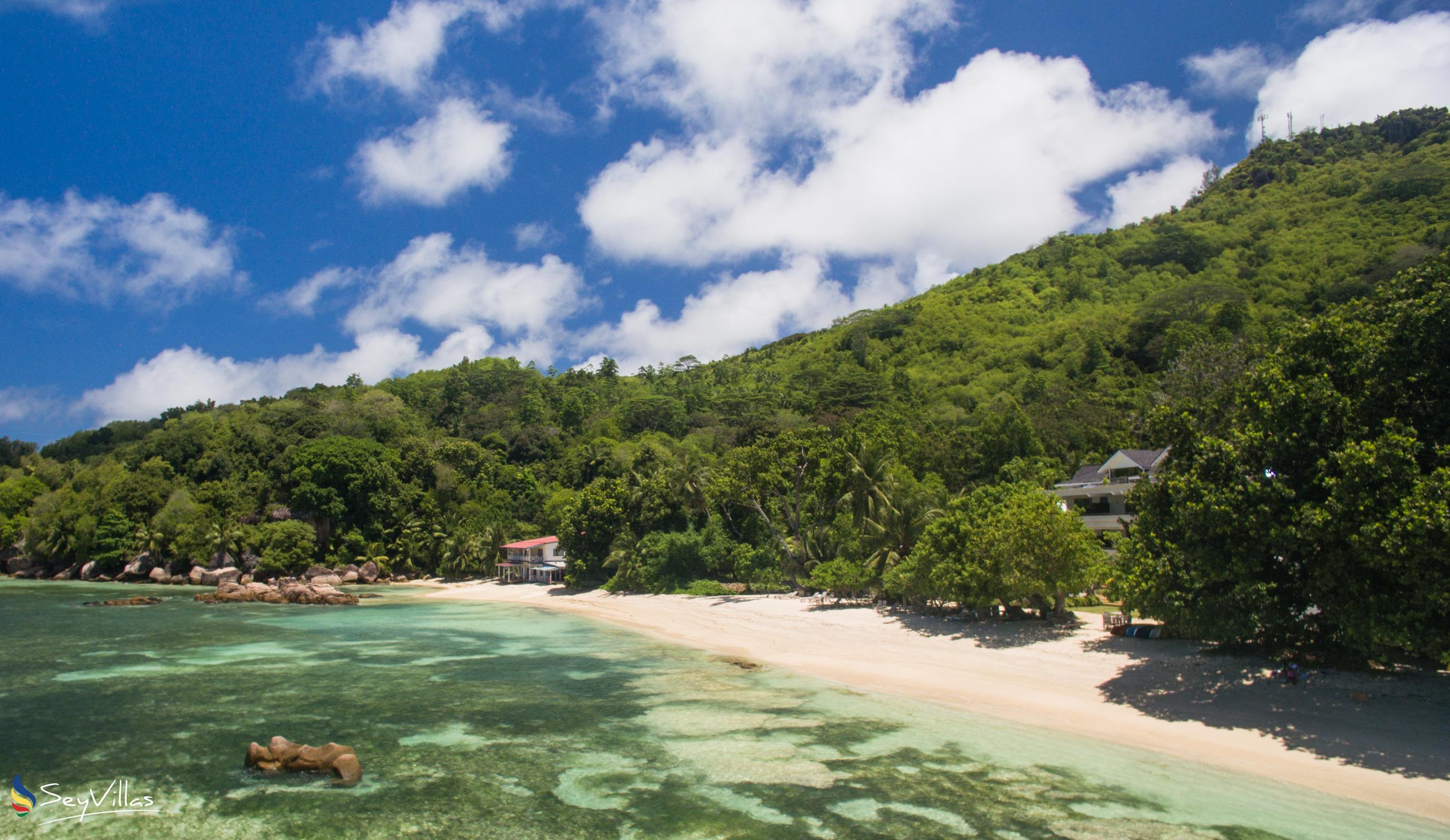 Foto 40: Crown Beach Hotel - Posizione - Mahé (Seychelles)