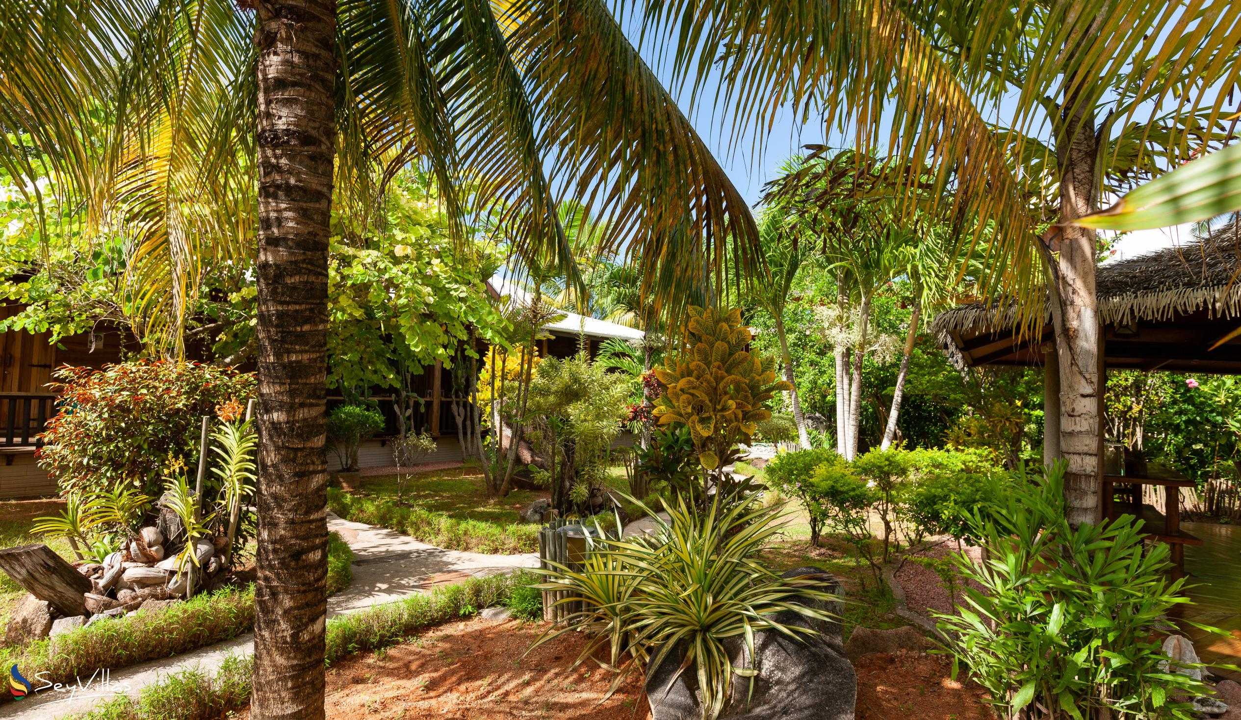 Photo 15: La Digue Holiday Villa - Outdoor area - La Digue (Seychelles)