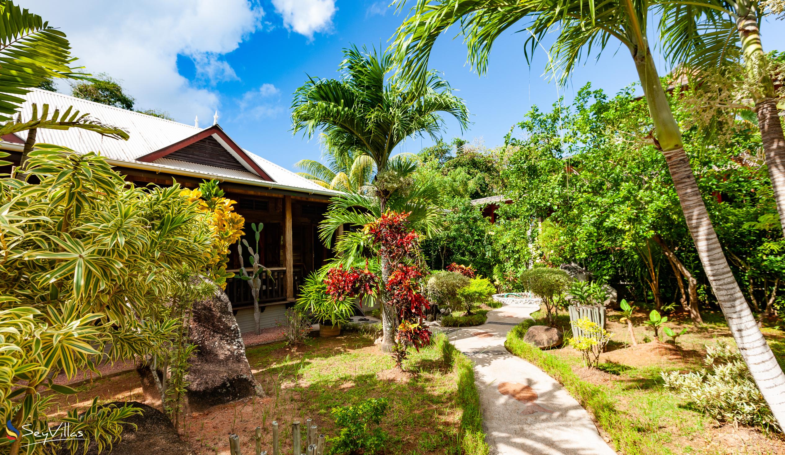Foto 13: La Digue Holiday Villa - Aussenbereich - La Digue (Seychellen)