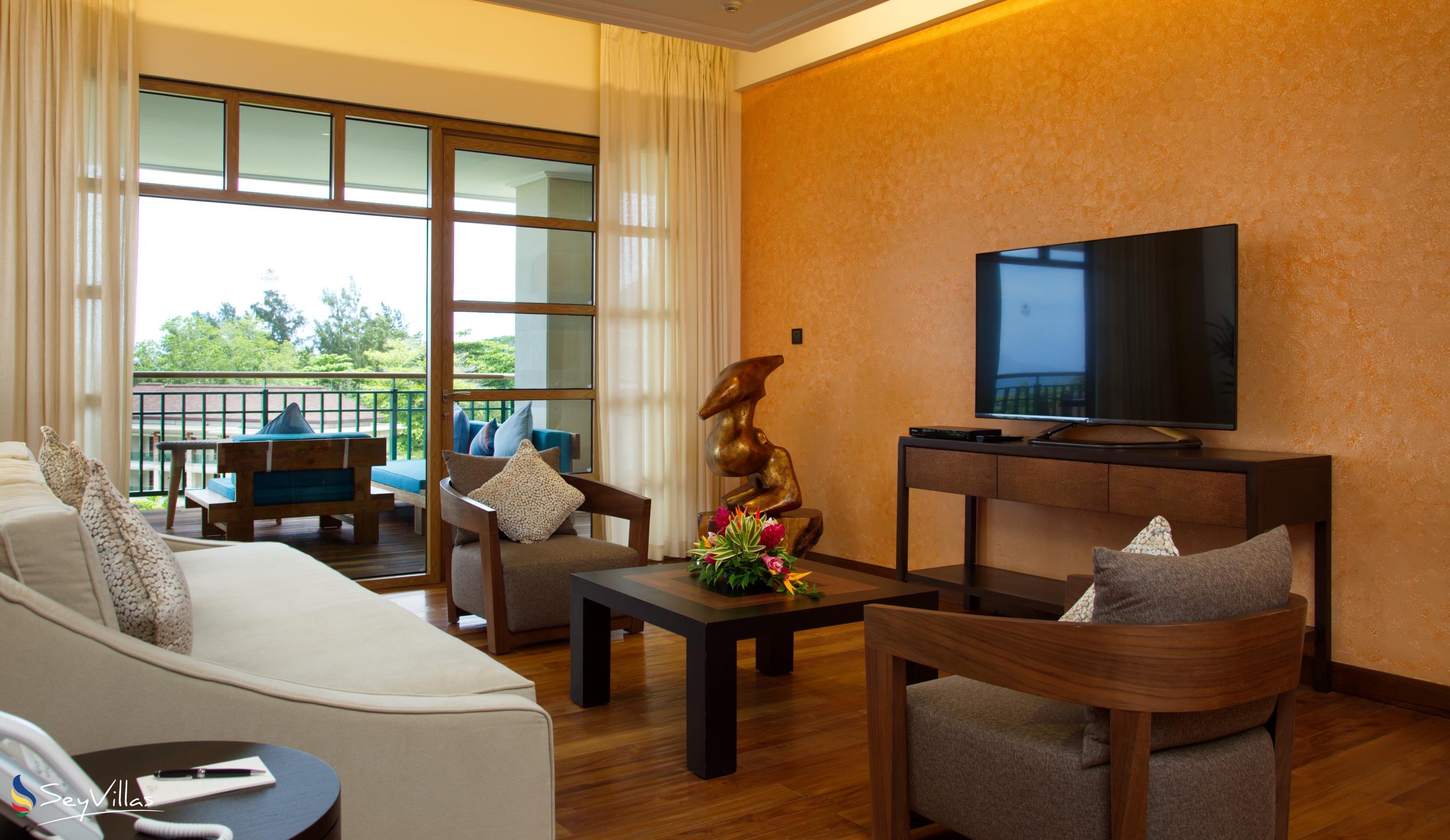 Foto 100: Savoy Resort & Spa - Penthouse mit Panoramablick und Außen-Jacuzzi - Mahé (Seychellen)