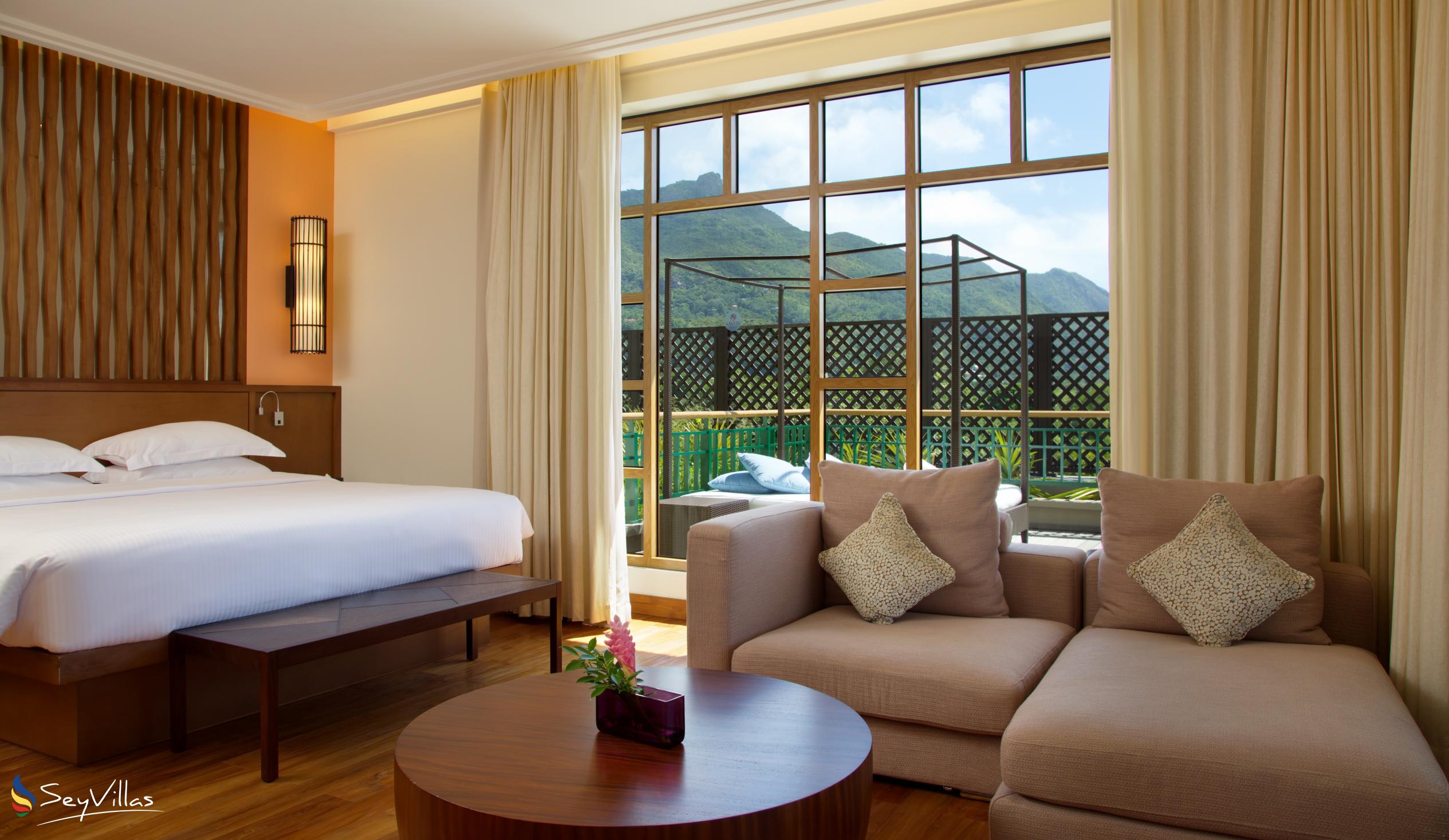 Foto 101: Savoy Resort & Spa - Penthouse mit Panoramablick und Außen-Jacuzzi - Mahé (Seychellen)
