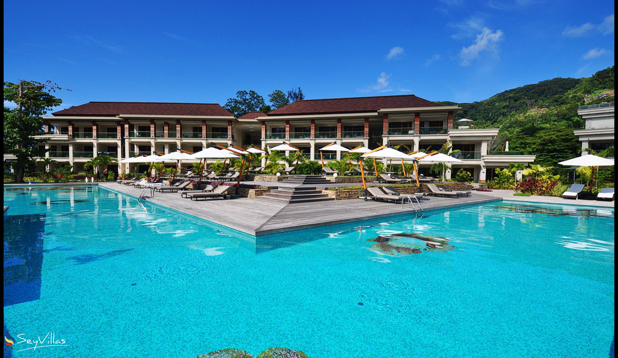 Foto 10: Savoy Resort & Spa - Aussenbereich - Mahé (Seychellen)
