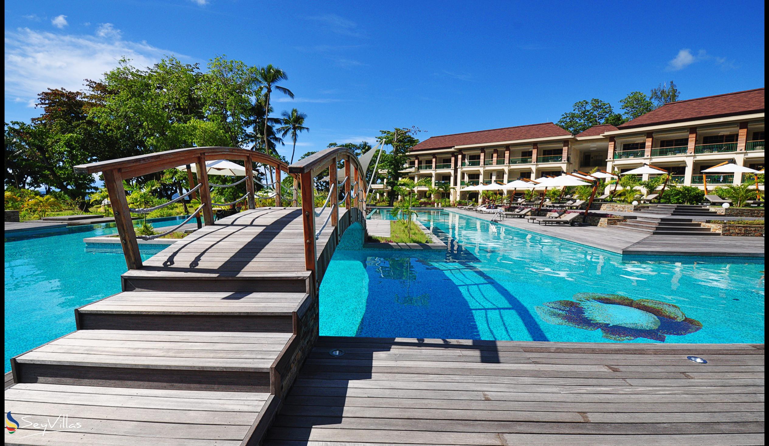 Foto 8: Savoy Resort & Spa - Aussenbereich - Mahé (Seychellen)
