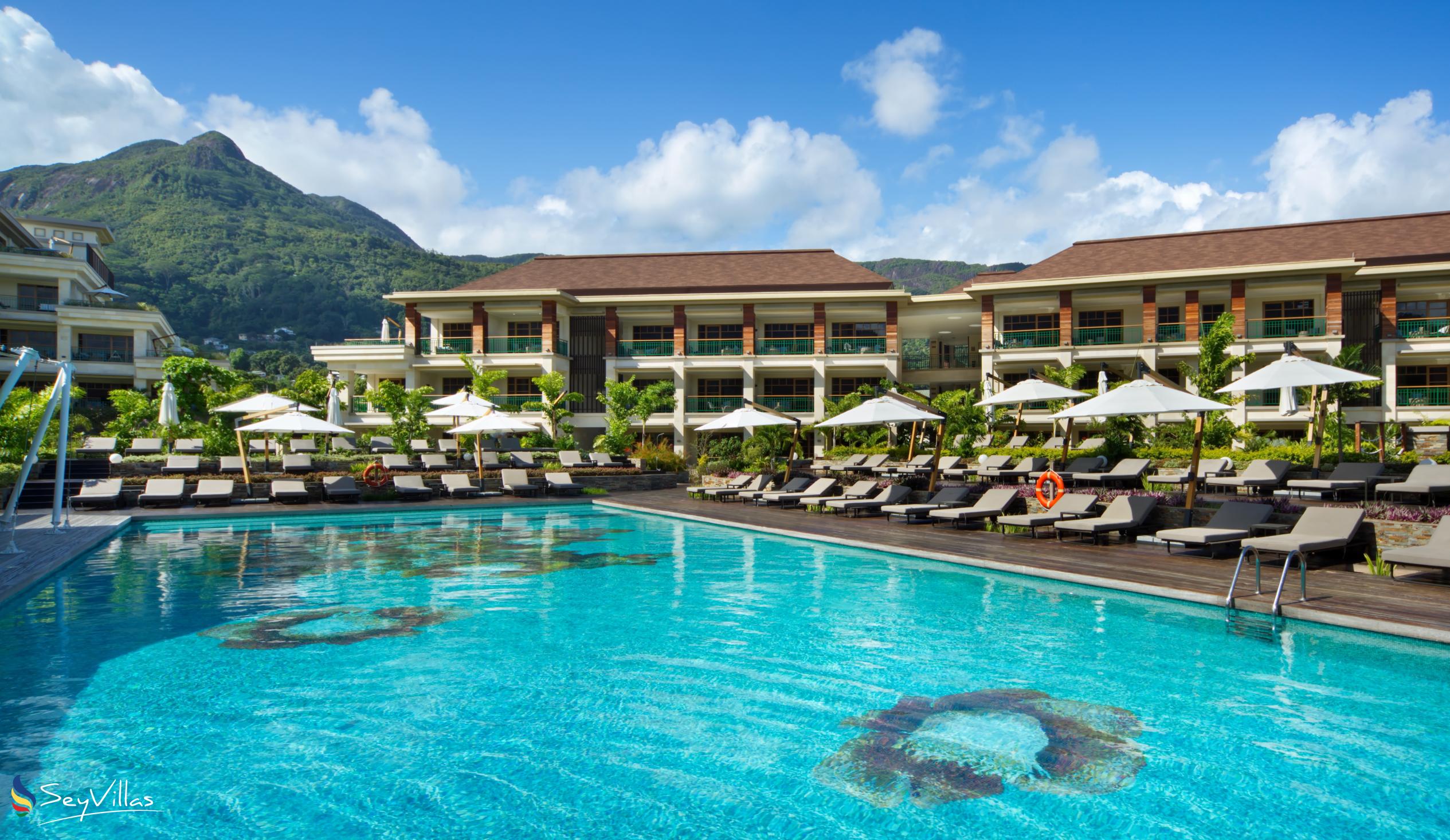 Photo 4: Savoy Resort & Spa - Outdoor area - Mahé (Seychelles)