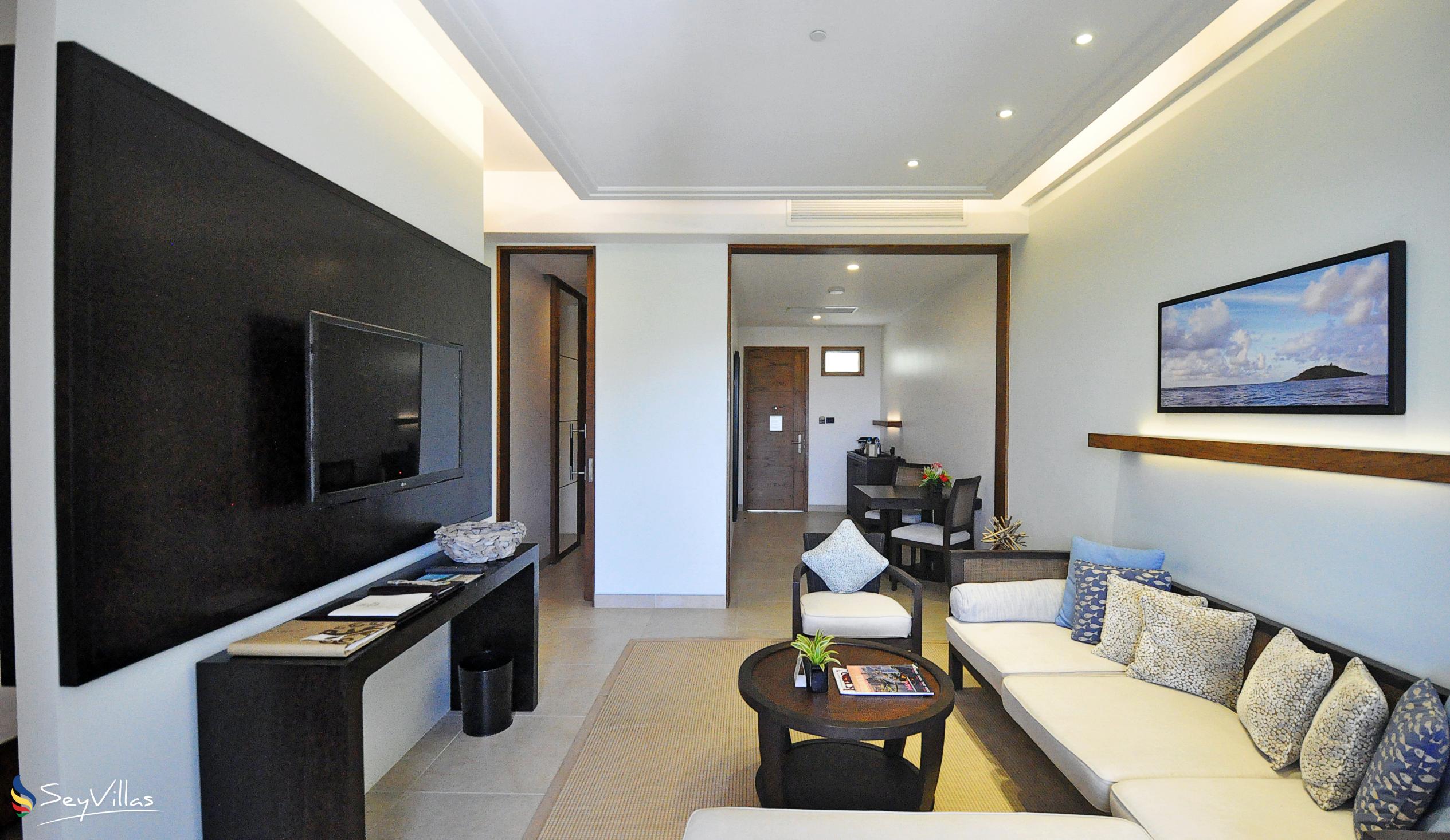Foto 115: Savoy Resort & Spa - Junior Suite avec Balcon - Mahé (Seychelles)