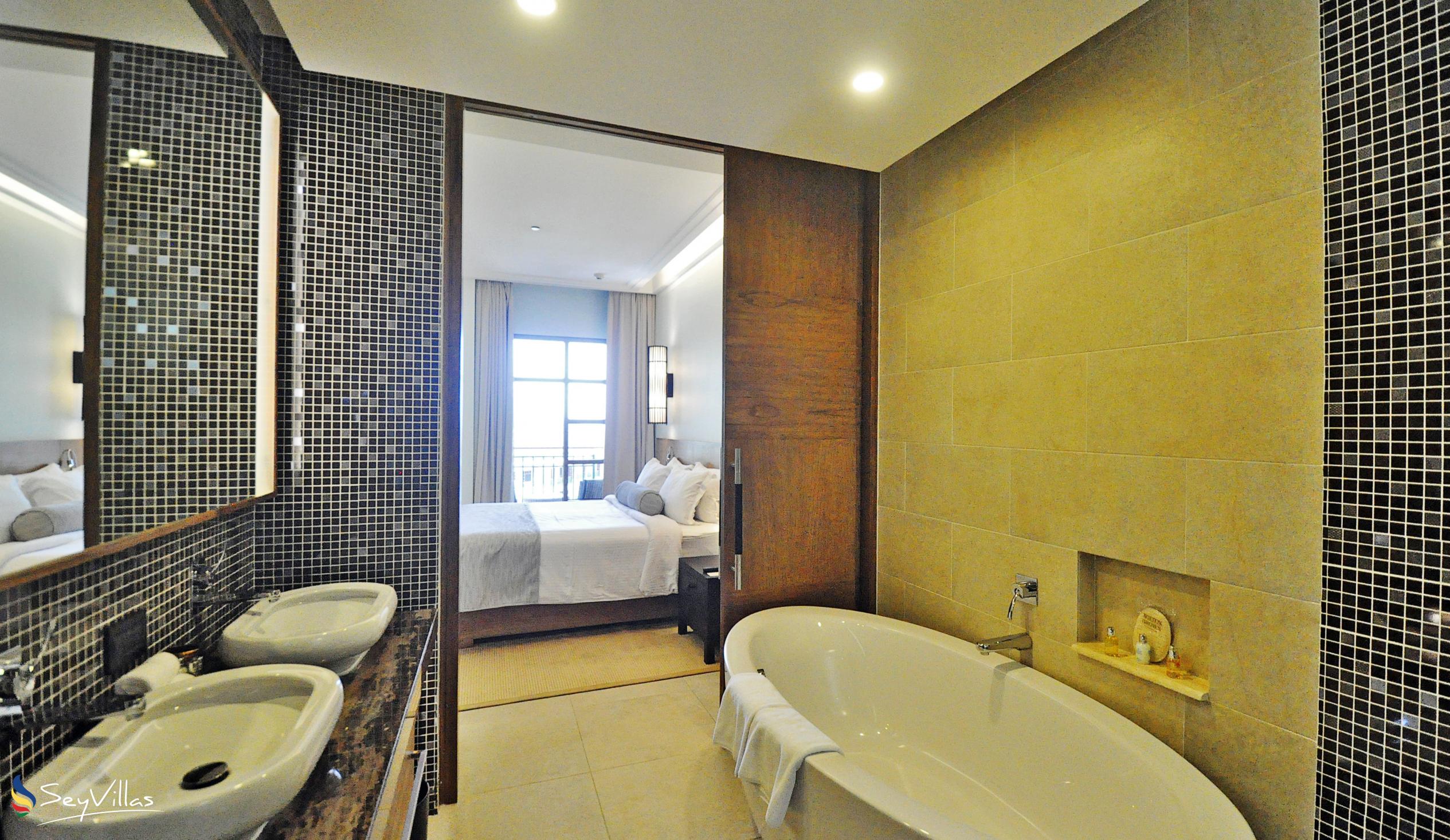 Foto 124: Savoy Resort & Spa - Junior Suite avec Balcon - Mahé (Seychelles)