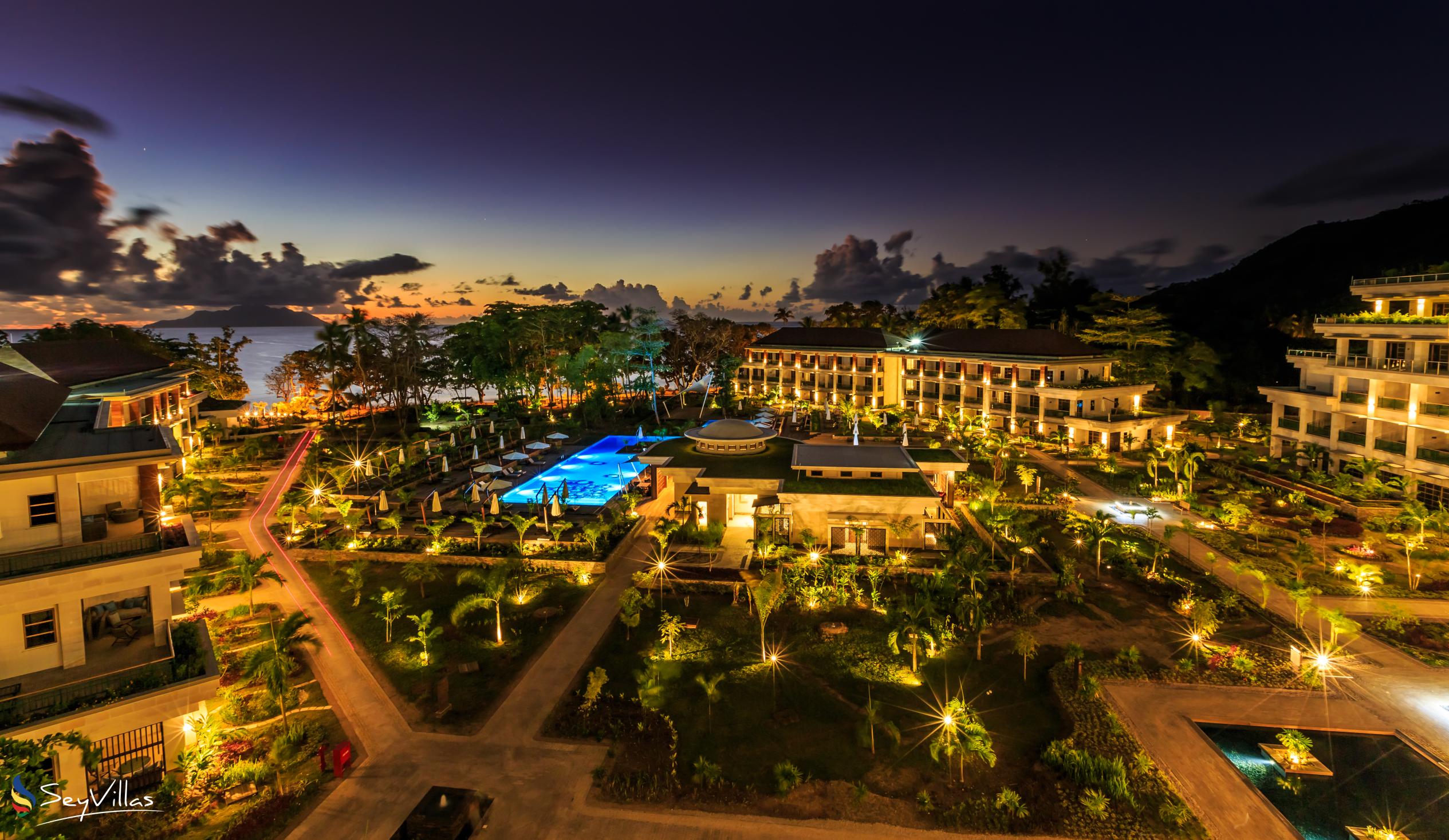 Foto 15: Savoy Resort & Spa - Aussenbereich - Mahé (Seychellen)