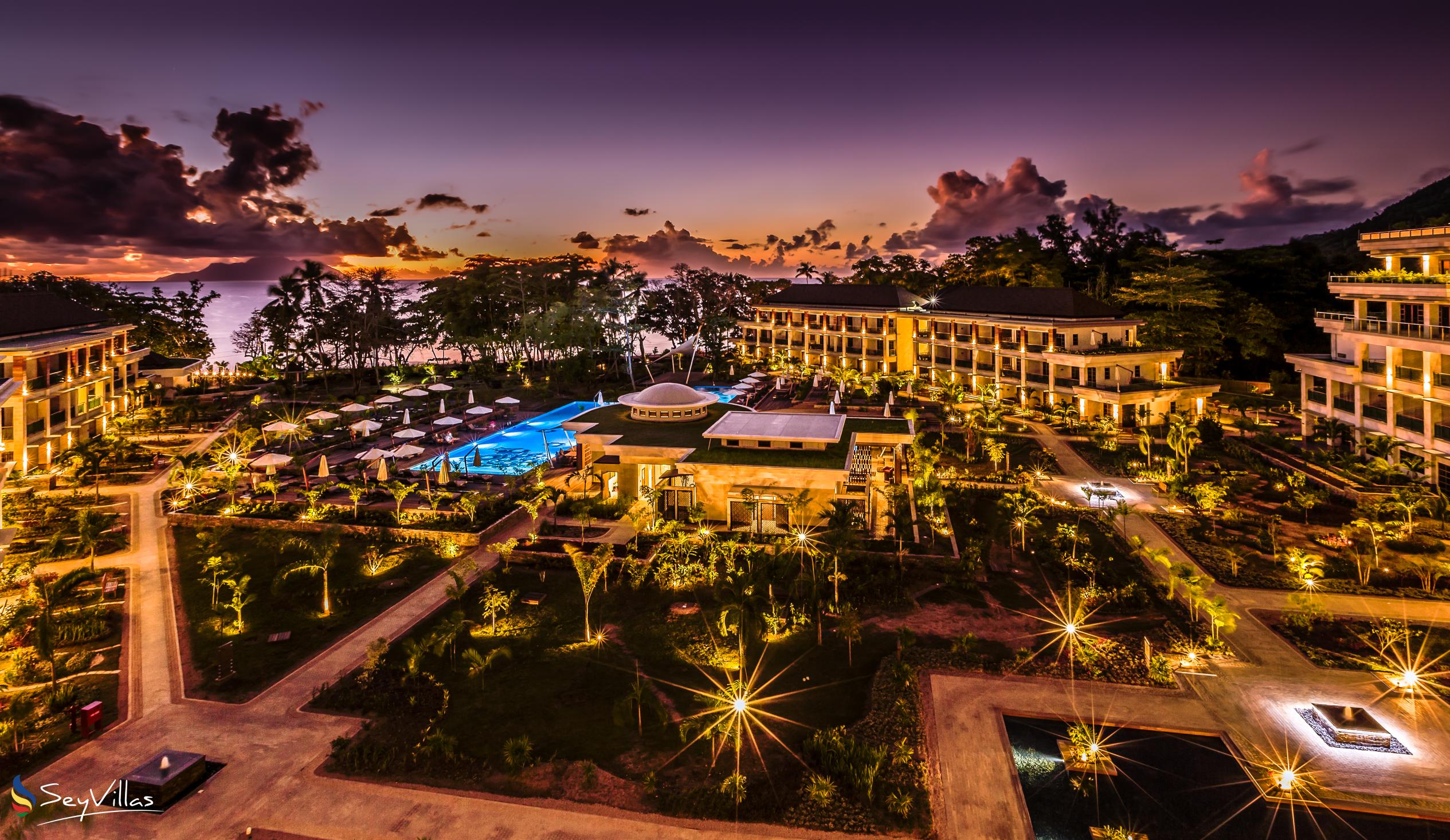 Foto 18: Savoy Resort & Spa - Aussenbereich - Mahé (Seychellen)