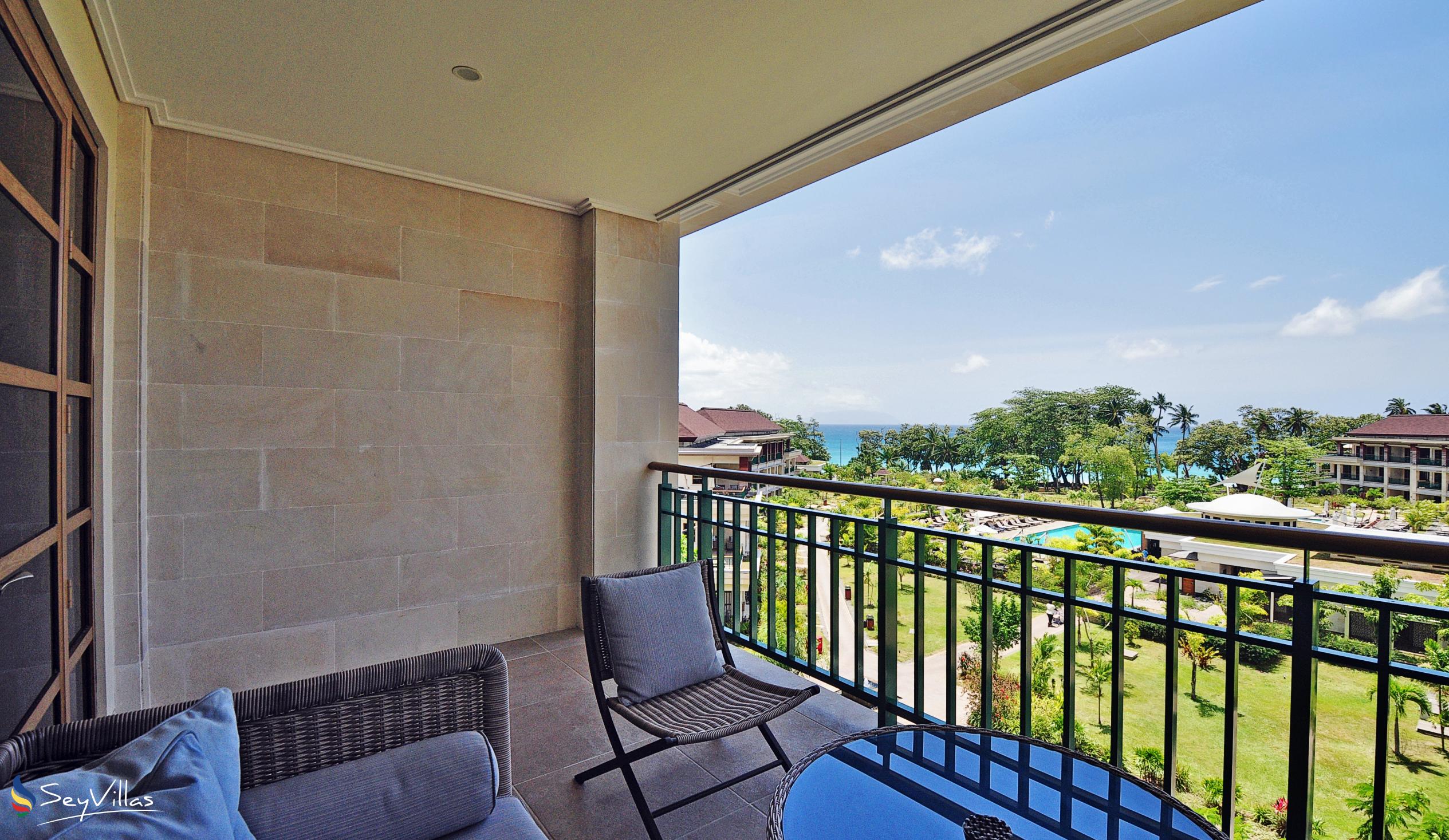 Foto 133: Savoy Resort & Spa - Deluxe Grand Vista Piscina - Mahé (Seychelles)