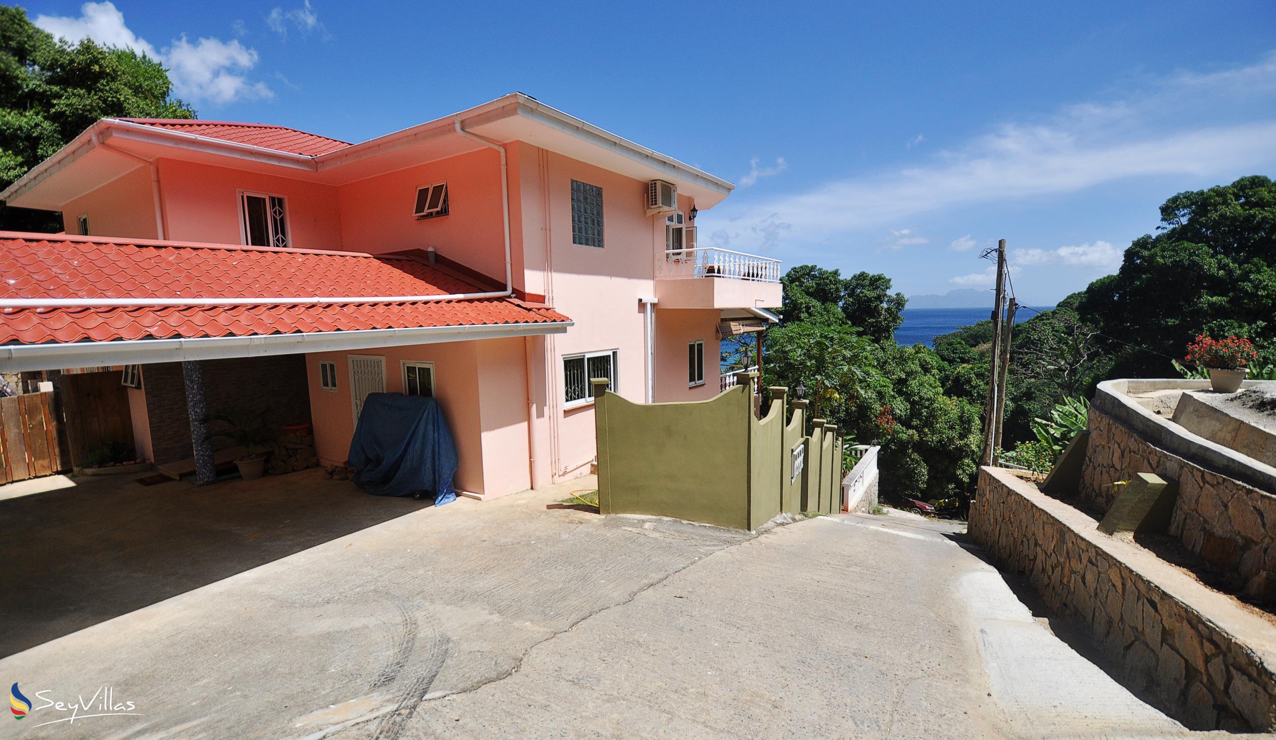Foto 5: Glacis Heights Villa - Aussenbereich - Mahé (Seychellen)