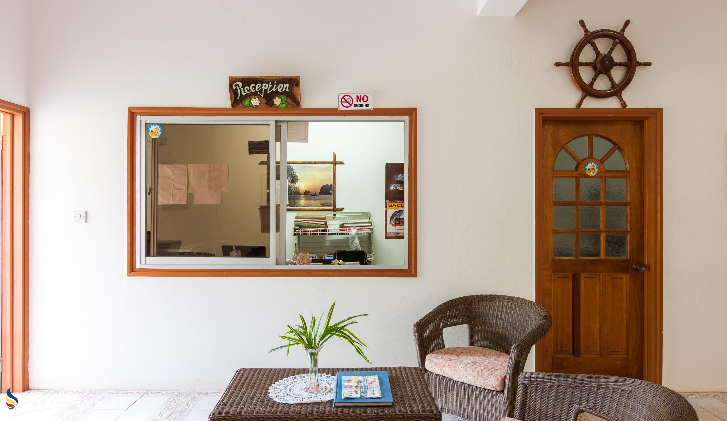 Photo 13: Zerof Guesthouse - Indoor area - La Digue (Seychelles)