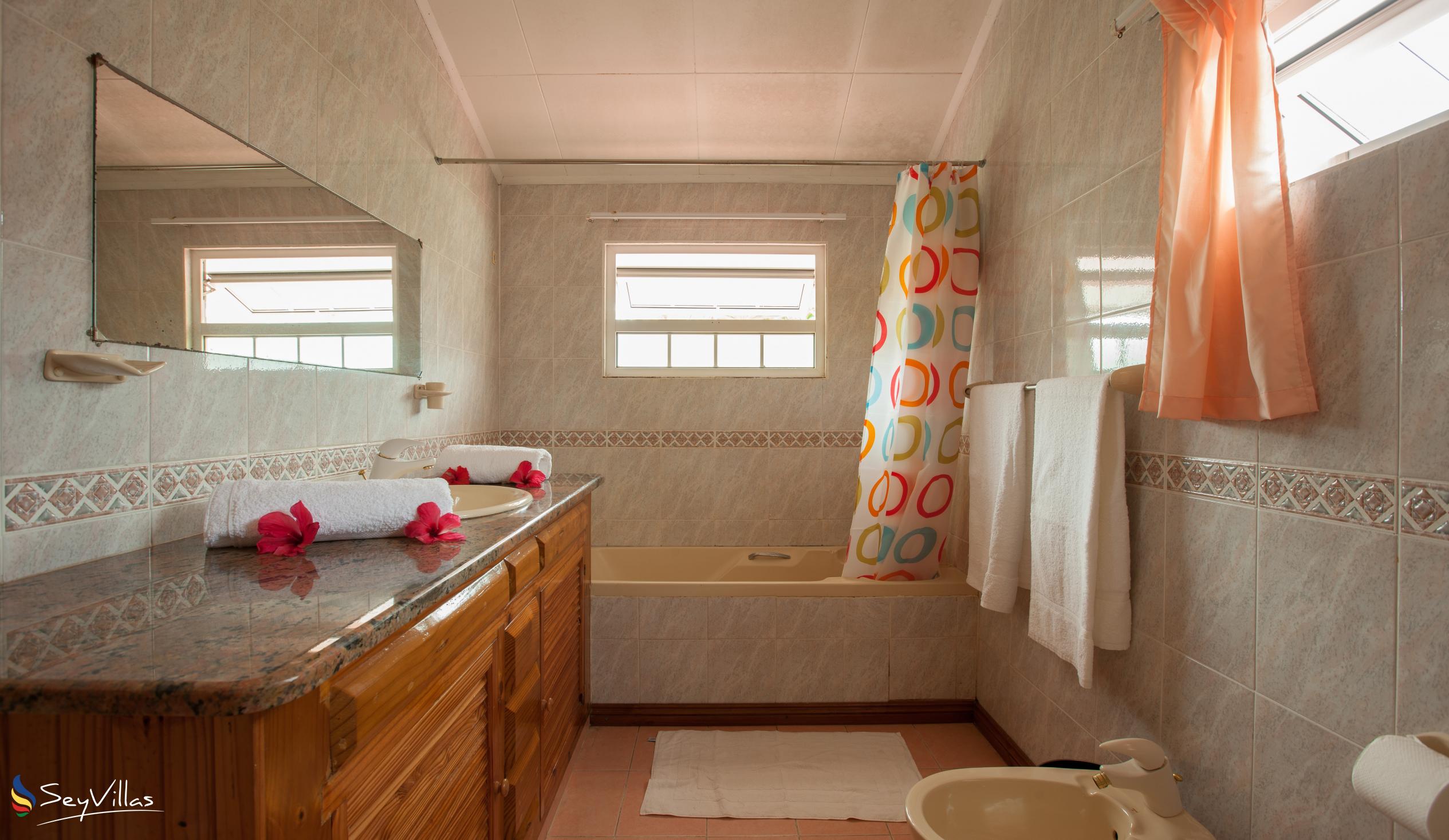 Photo 34: Villa Confort - Superior Room - Praslin (Seychelles)