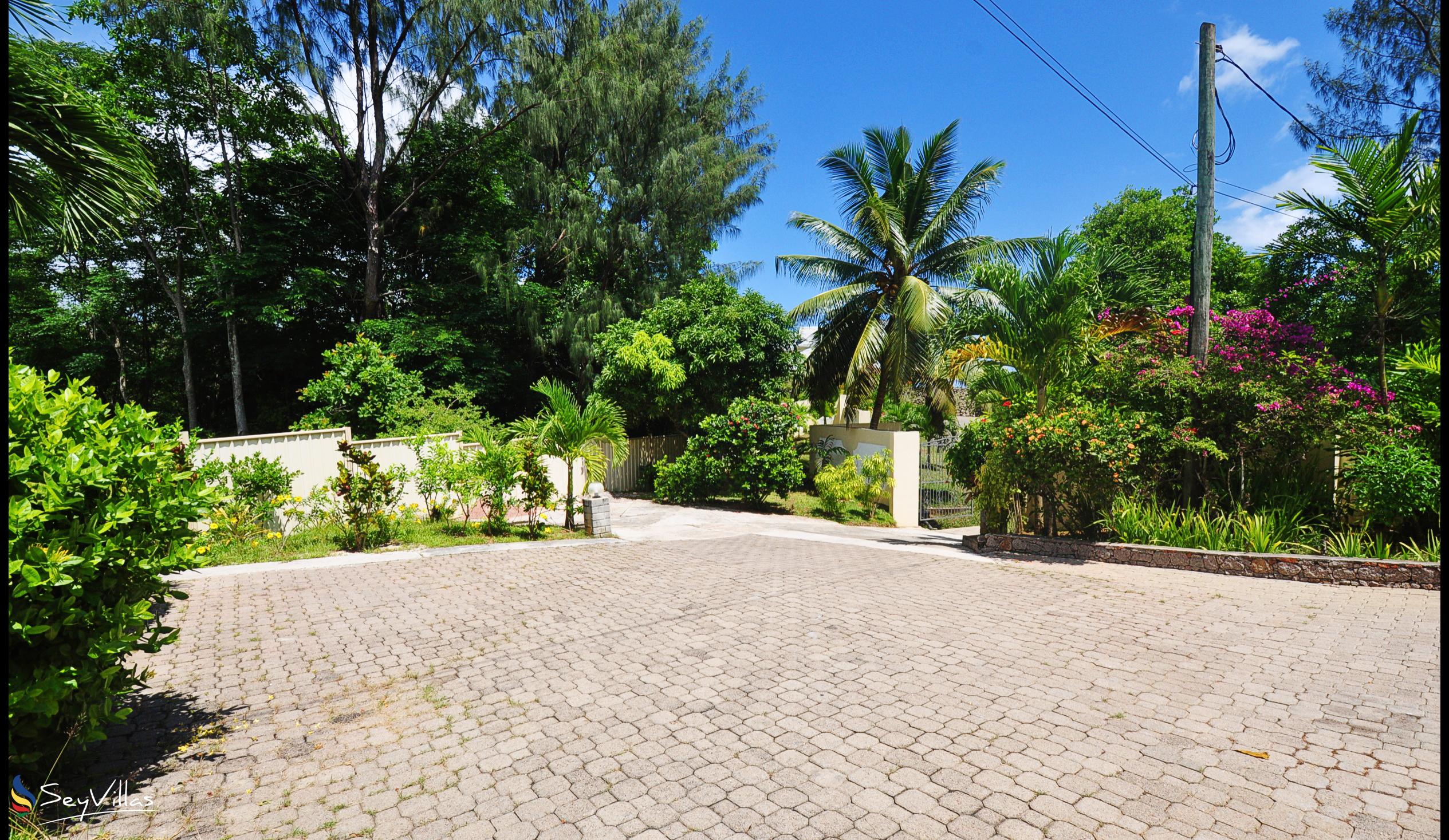 Photo 6: Carana Hilltop Villa - Outdoor area - Mahé (Seychelles)