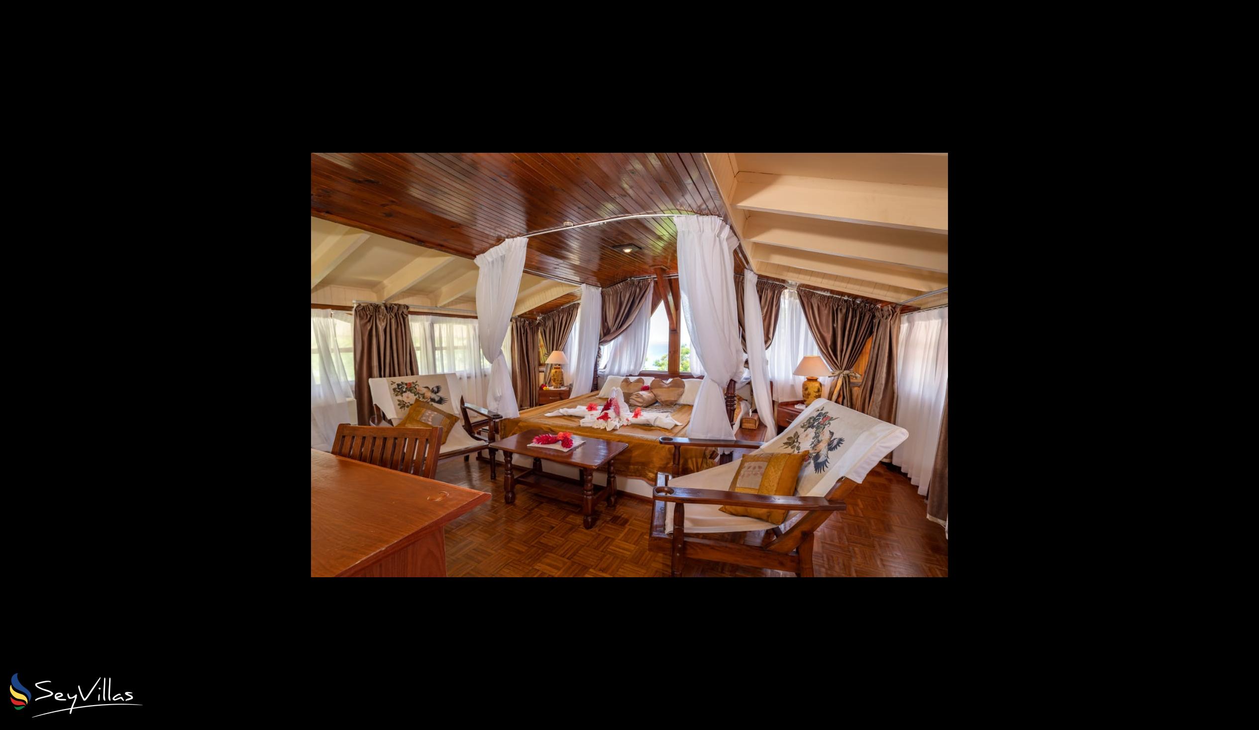Foto 65: Carana Hilltop Villa - Chambre au grenier - Mahé (Seychelles)