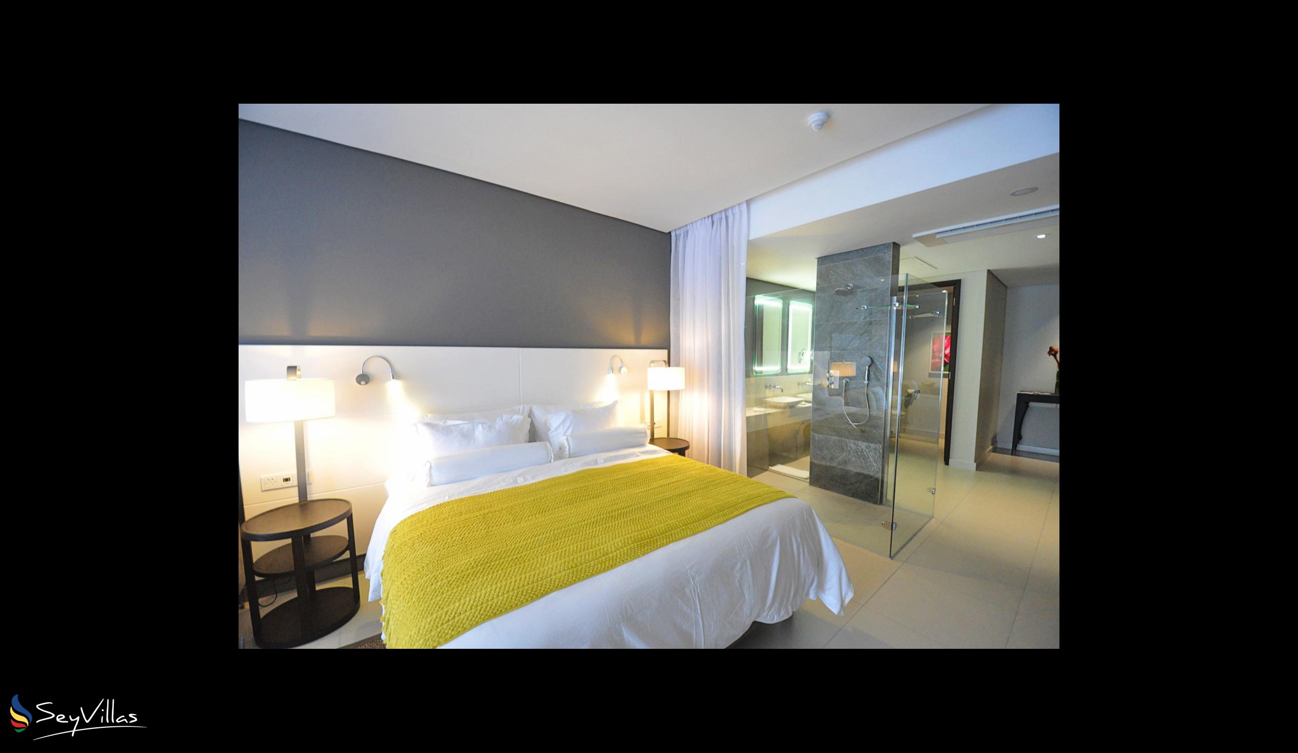 Foto 73: Eden Bleu Hotel - Luxus Suite mit Marinablick - Mahé (Seychellen)