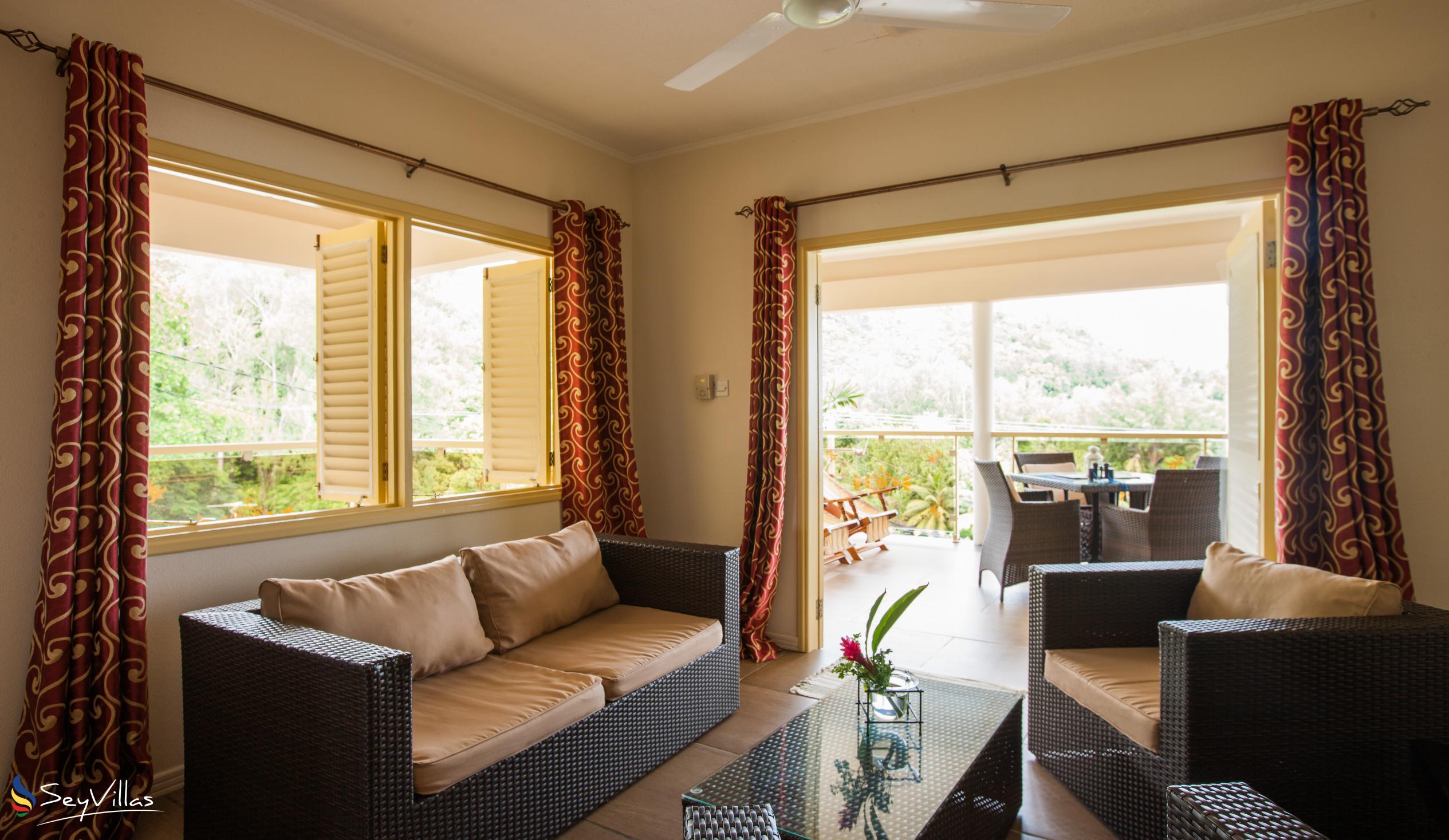 Photo 22: Summer Self Catering - Deluxe Apartment - Praslin (Seychelles)