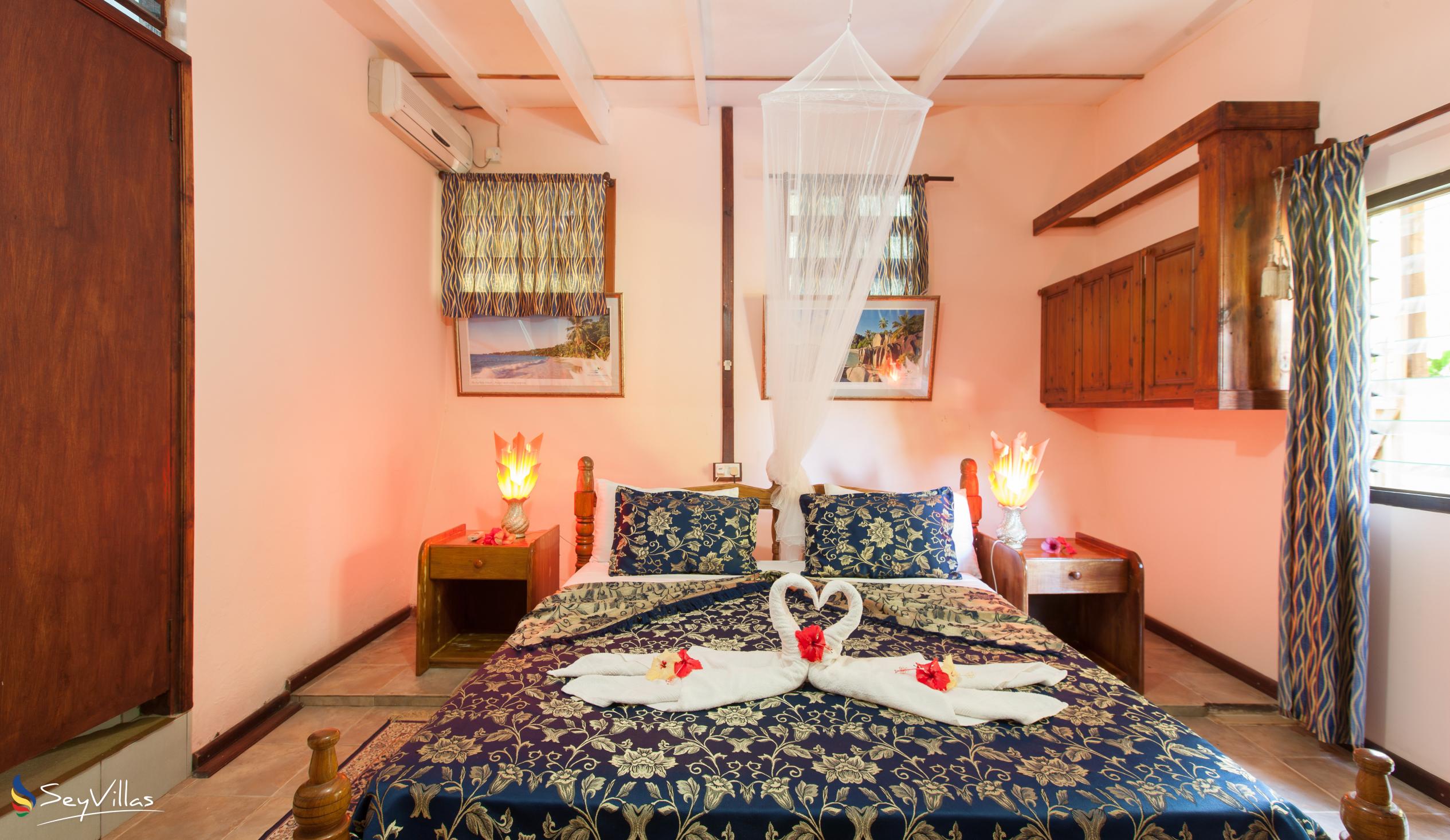 Photo 20: Belle des Iles Guest House - Basic Double Room - La Digue (Seychelles)