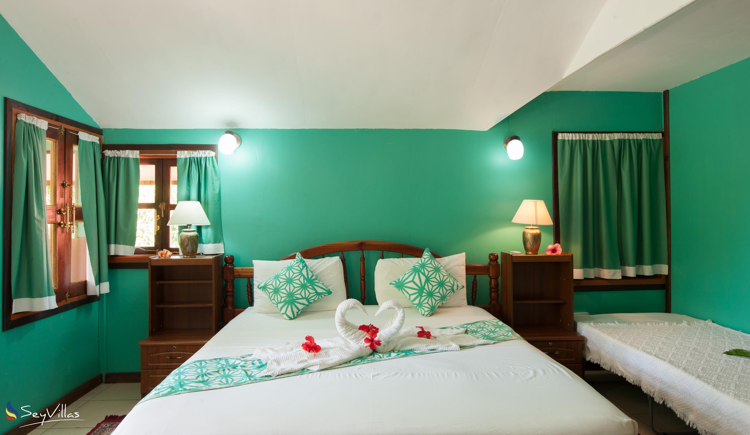 Foto 49: Belle des Iles Guest House - Doppelzimmer mit Balkon - La Digue (Seychellen)