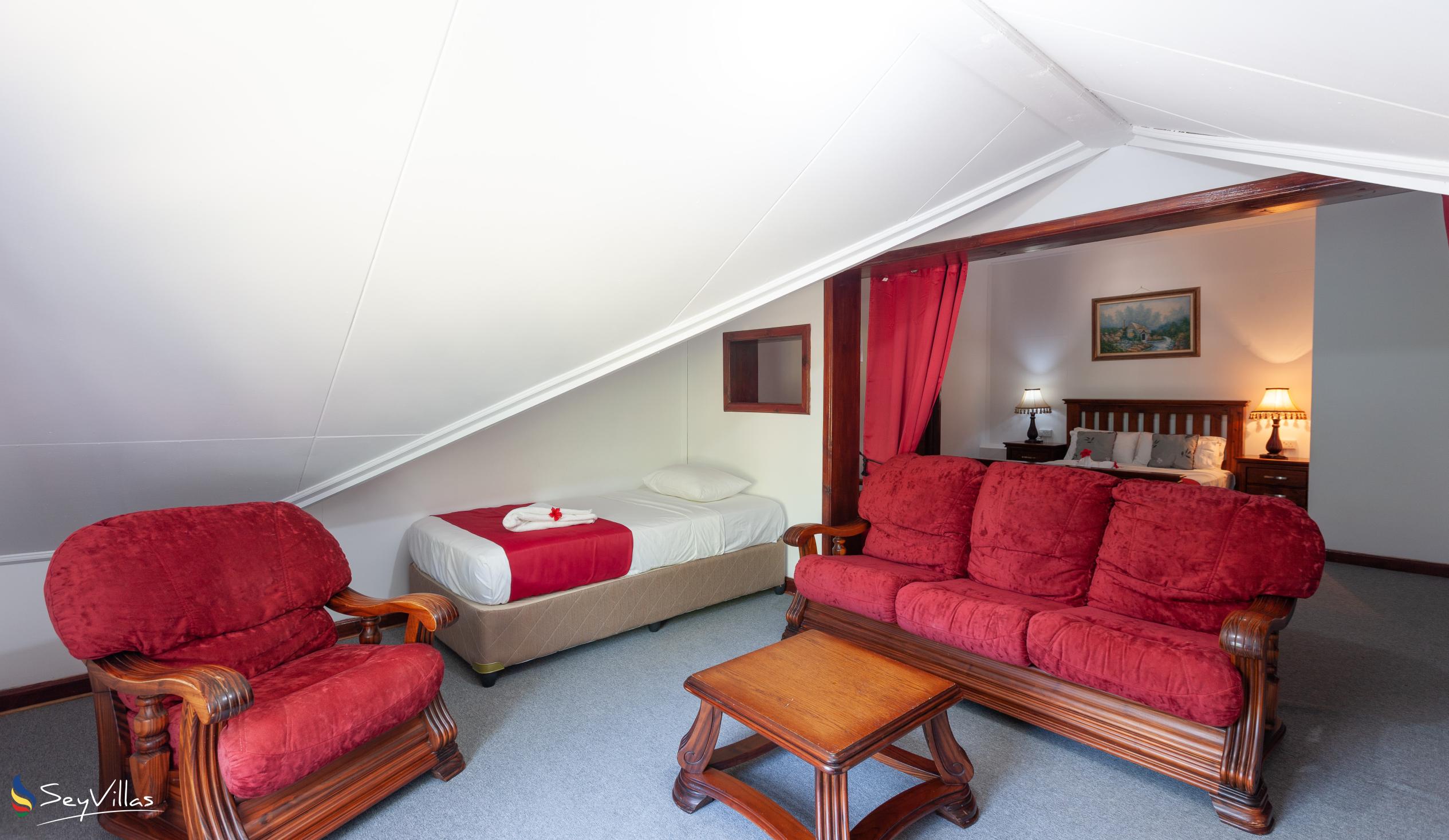 Photo 45: Le Chevalier Bay Guesthouse - Family Room - Praslin (Seychelles)