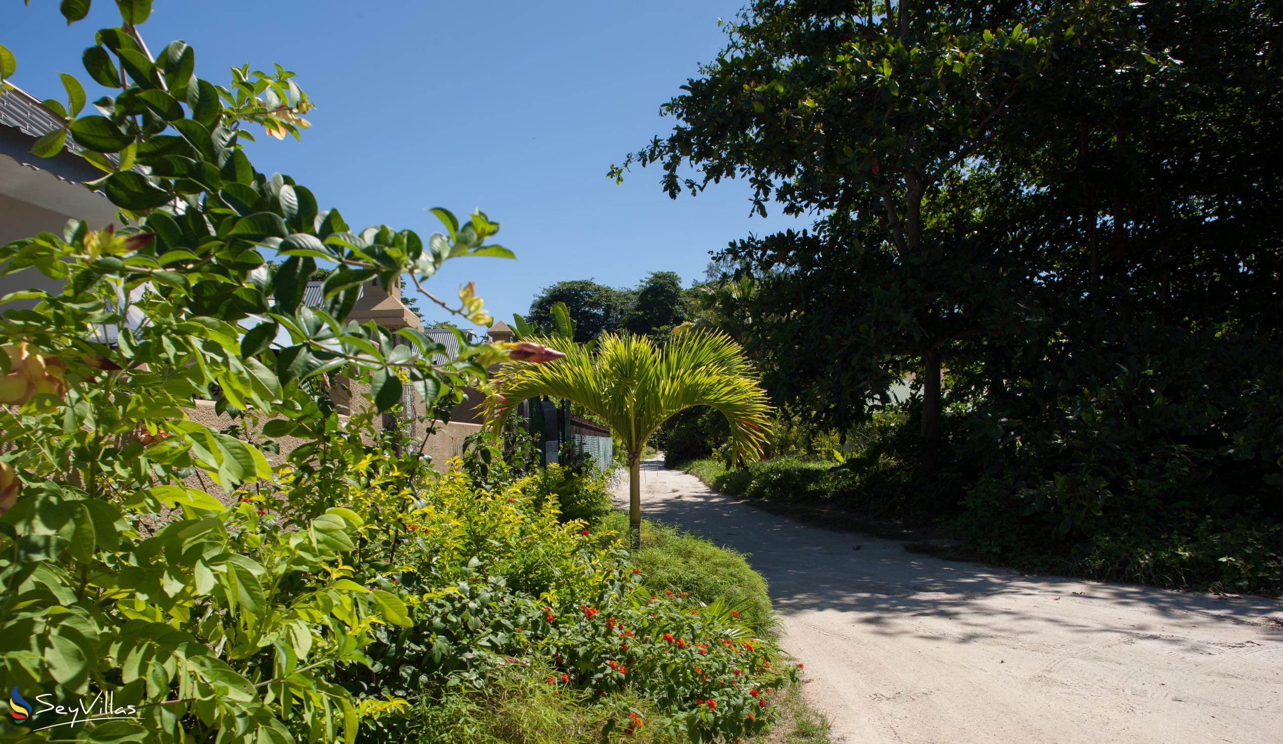Foto 45: Villa Source D'Argent - Aussenbereich - La Digue (Seychellen)