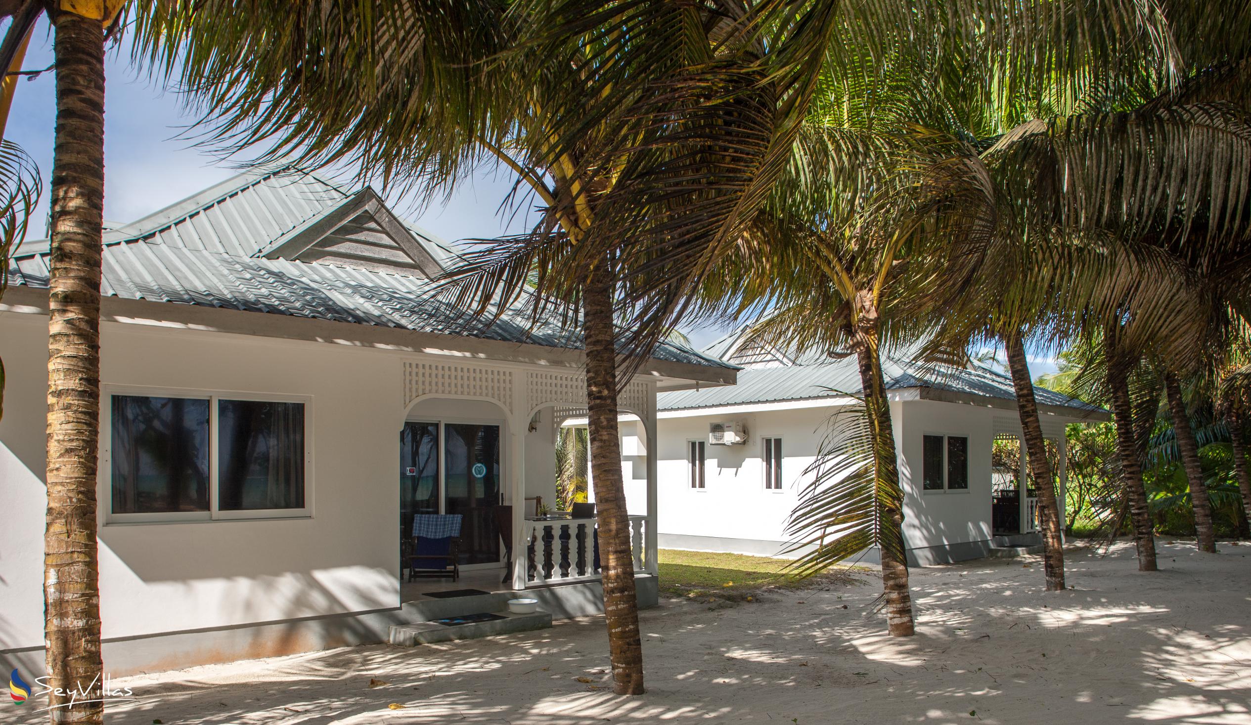 Foto 11: Cap Jean Marie Beach Villas - Aussenbereich - Praslin (Seychellen)