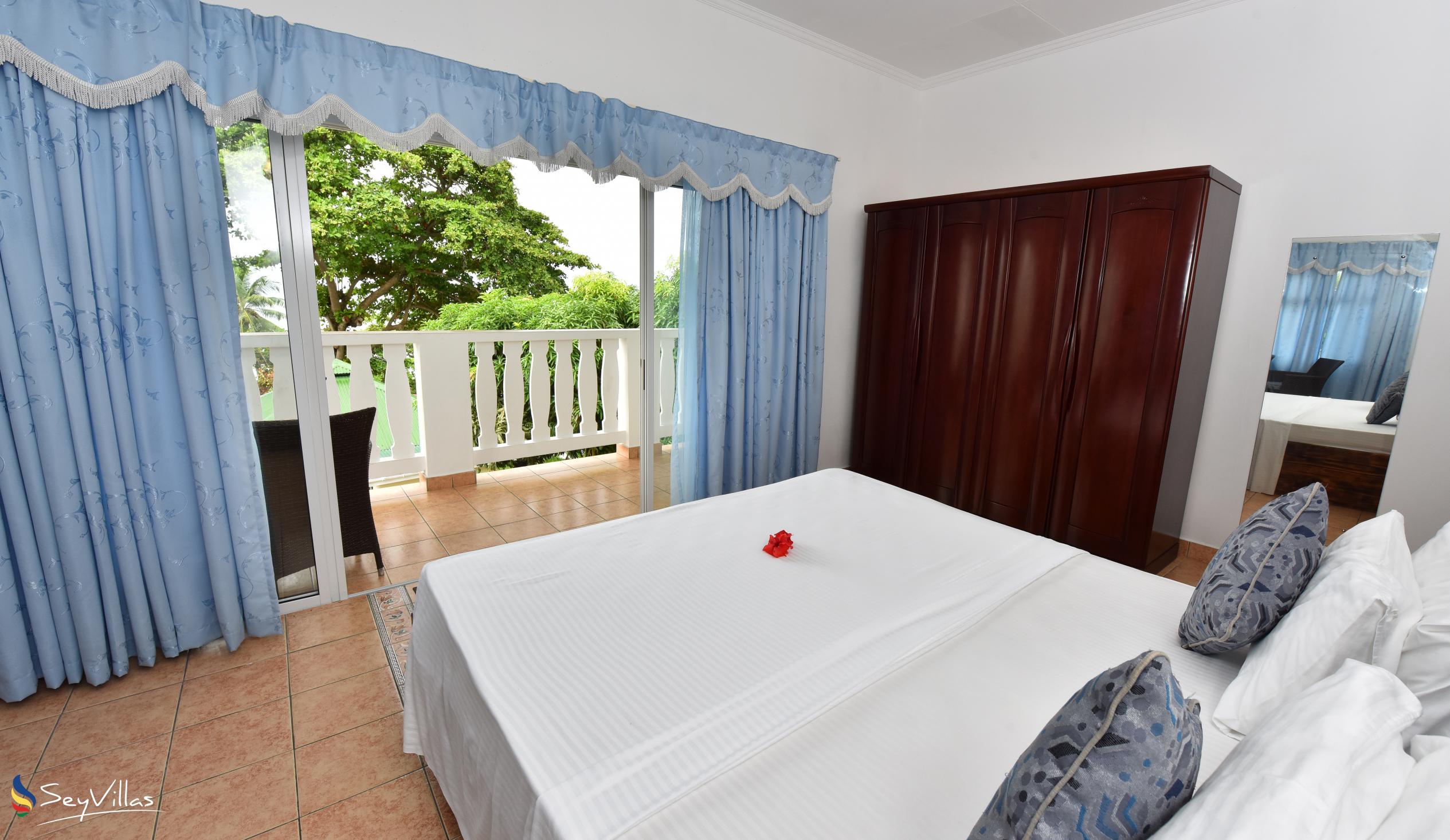 Photo 15: The Diver's Lodge - Standard Room (First Floor) - Mahé (Seychelles)