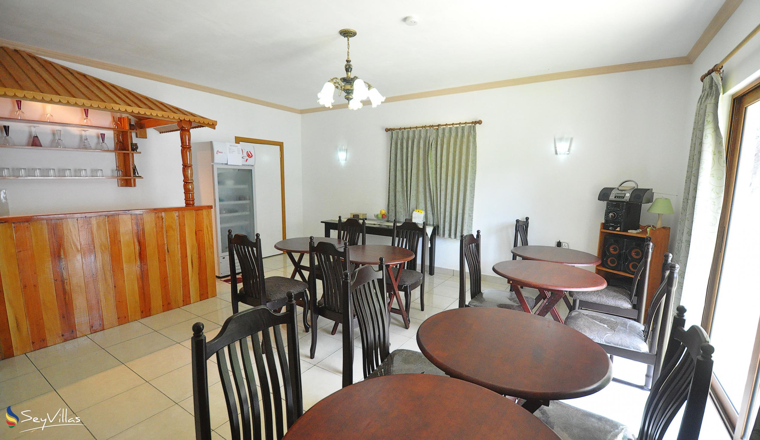 Foto 11: Forest Lodge Guest House - Innenbereich - Mahé (Seychellen)