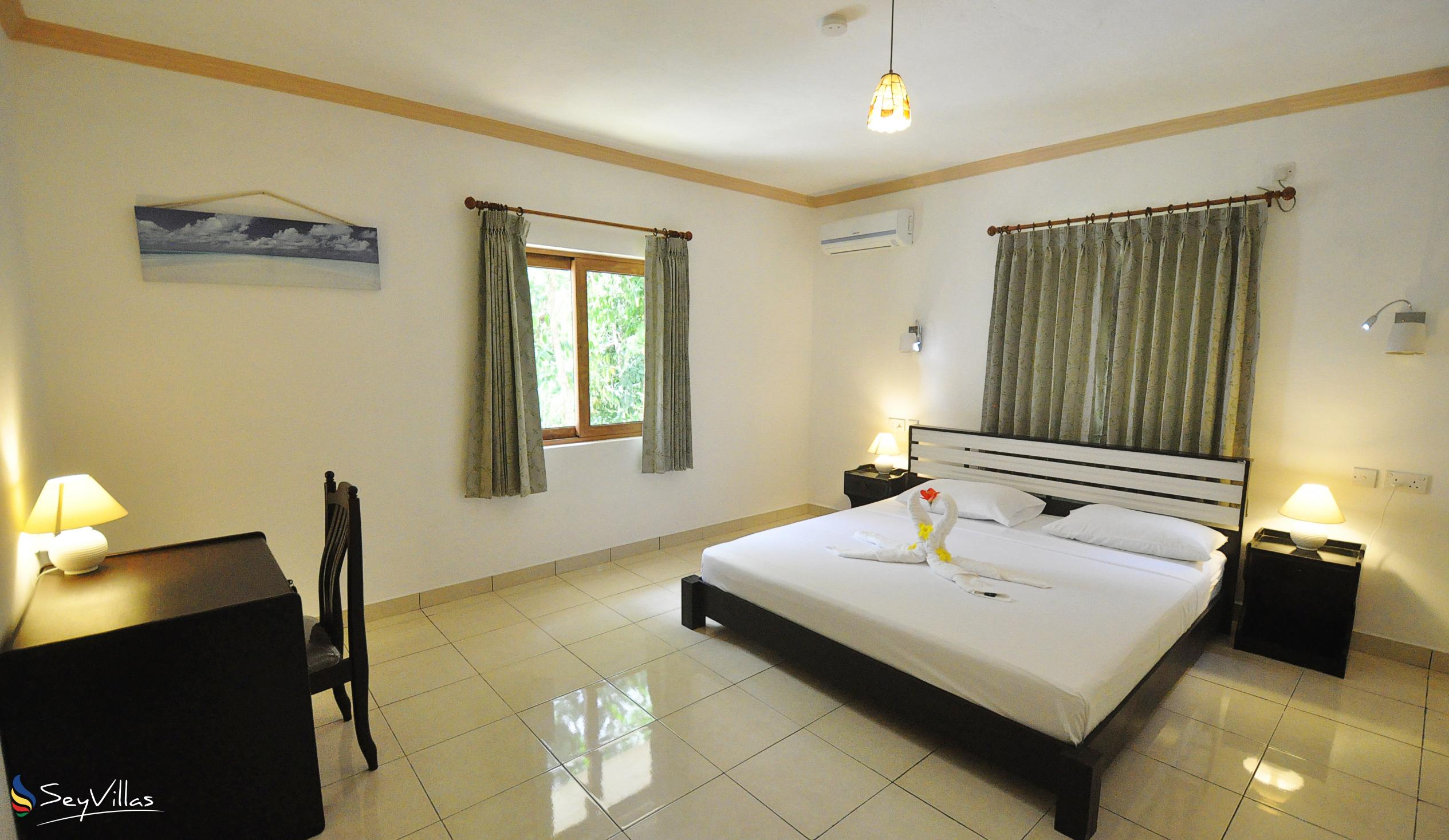 Foto 31: Forest Lodge Guest House - Appartement mit Balkon - Mahé (Seychellen)