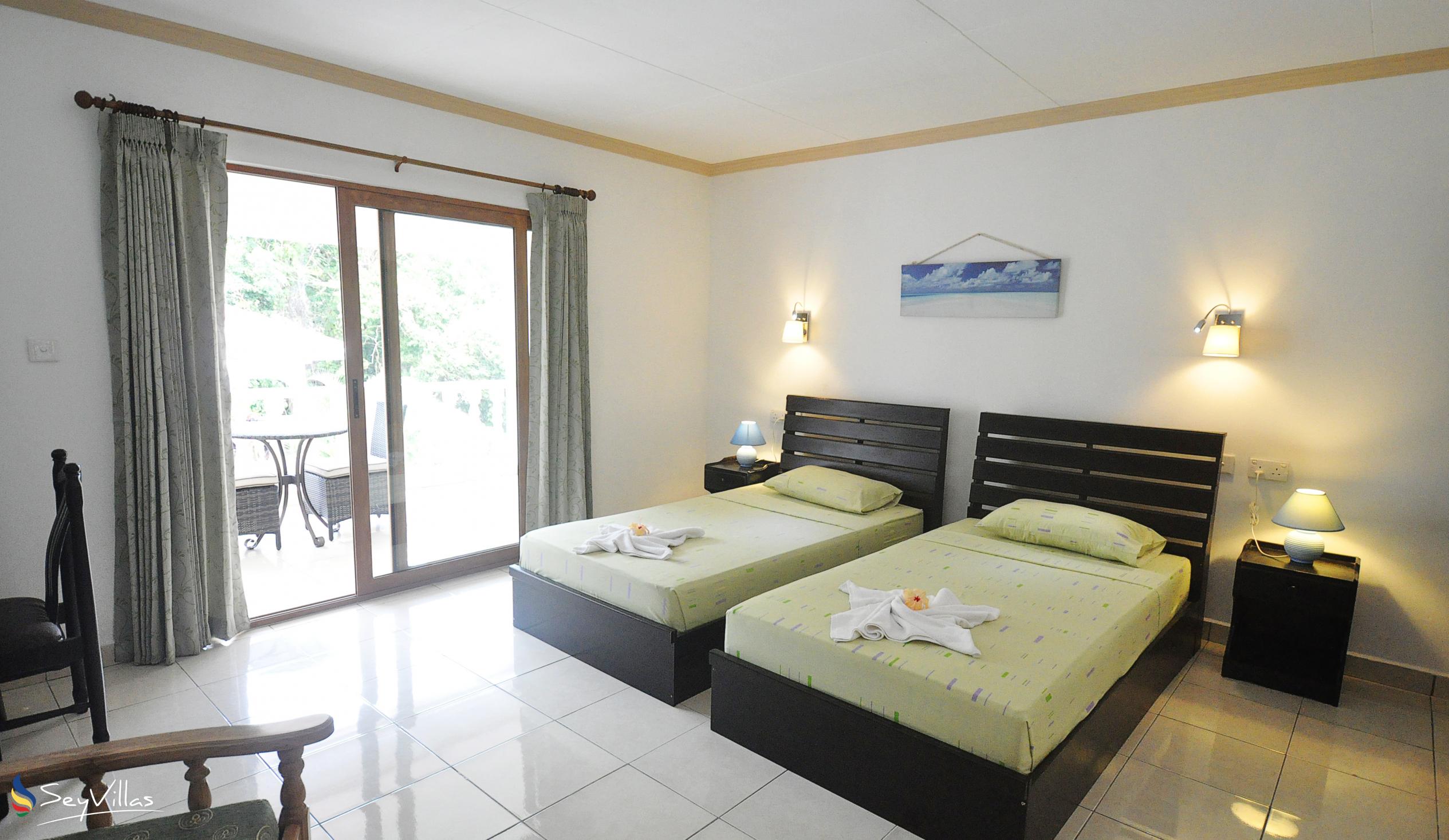 Foto 48: Forest Lodge Guest House - Studio Einzelbetten und Balkon - Mahé (Seychellen)