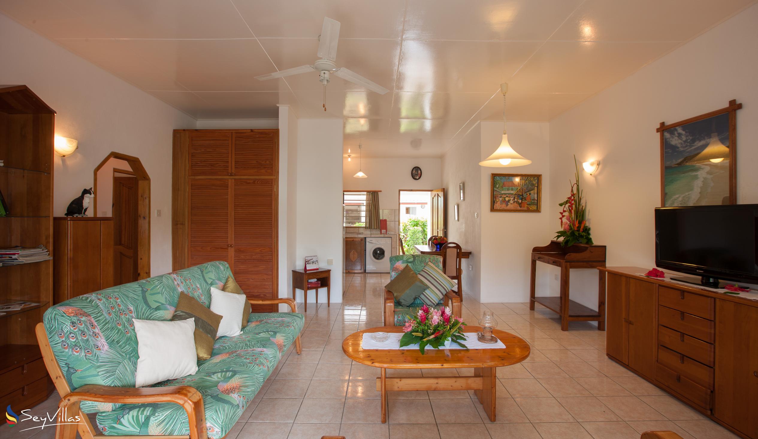 Foto 42: Le Relax St. Joseph Guest House - Chambre Familiale - Praslin (Seychelles)