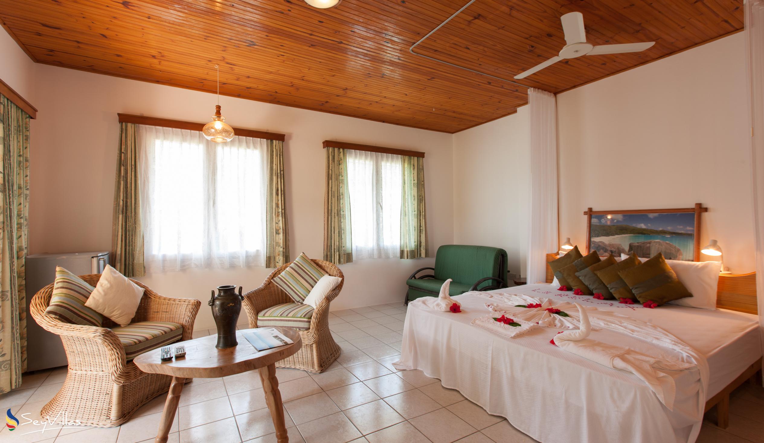 Foto 17: Le Relax St. Joseph Guest House - Chambre Supérieure - Praslin (Seychelles)
