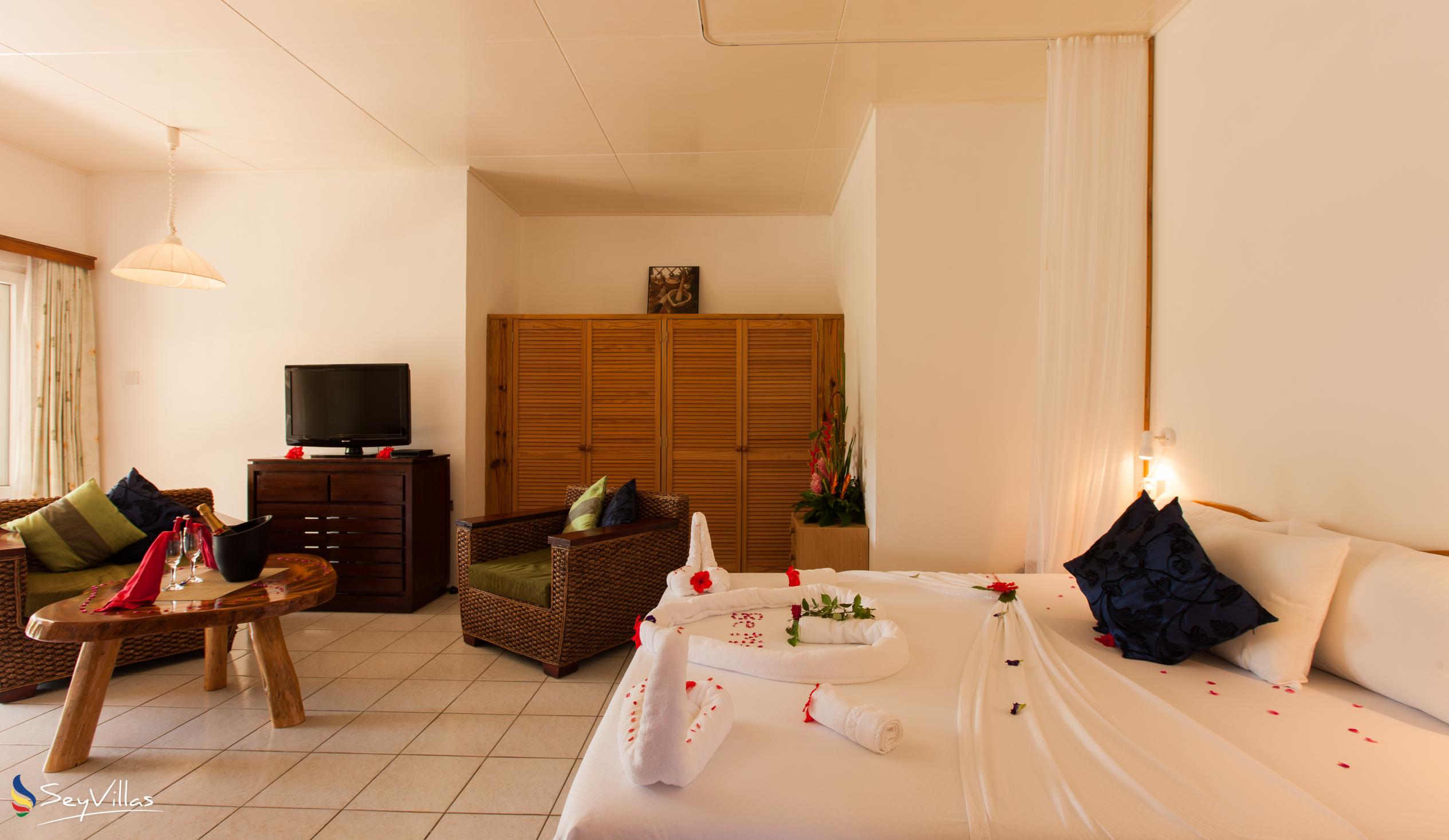 Foto 23: Le Relax St. Joseph Guest House - Superiorzimmer - Praslin (Seychellen)