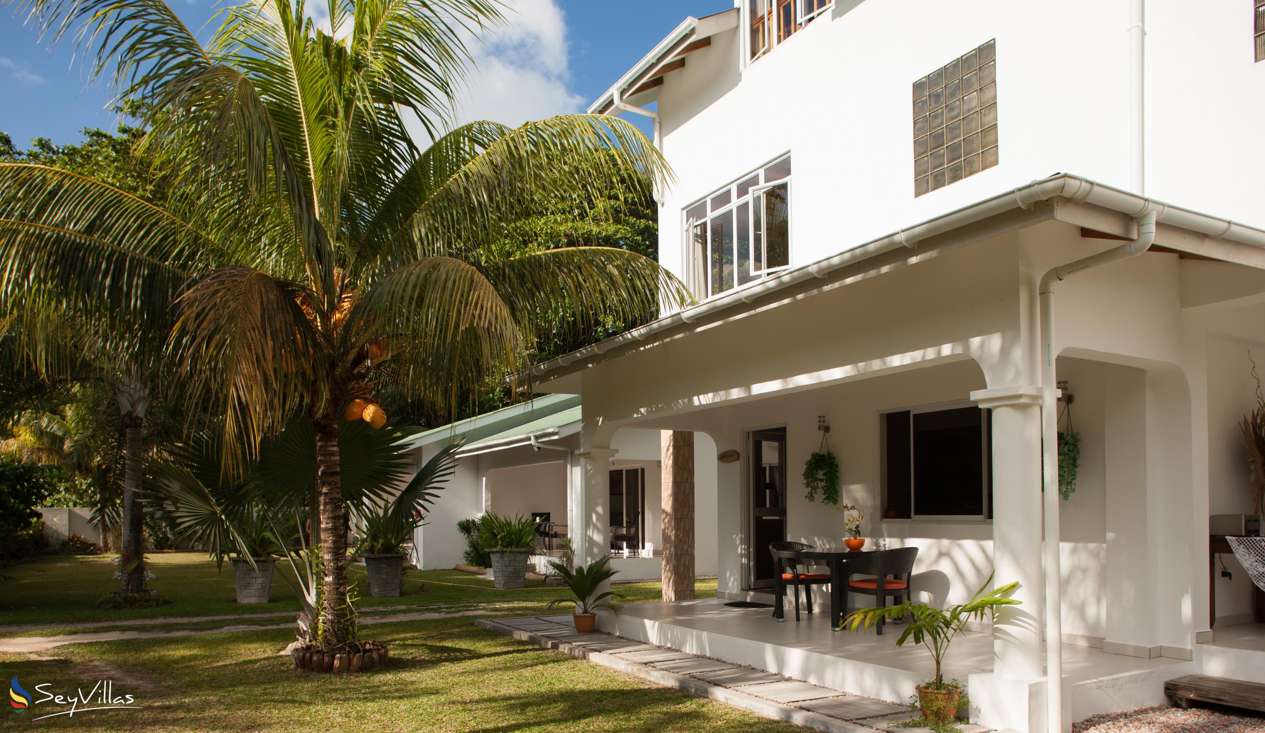 Foto 11: La Modestie Villa - Aussenbereich - Praslin (Seychellen)