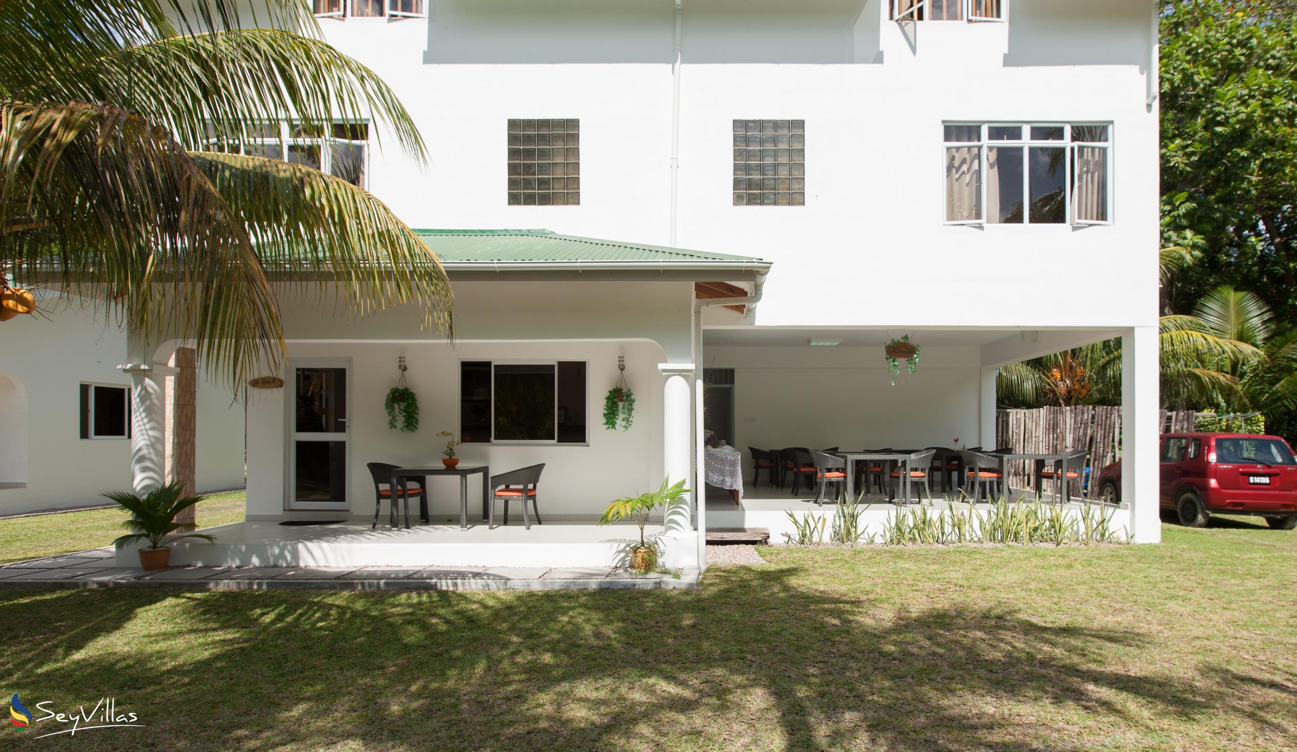 Foto 21: La Modestie Villa - Aussenbereich - Praslin (Seychellen)