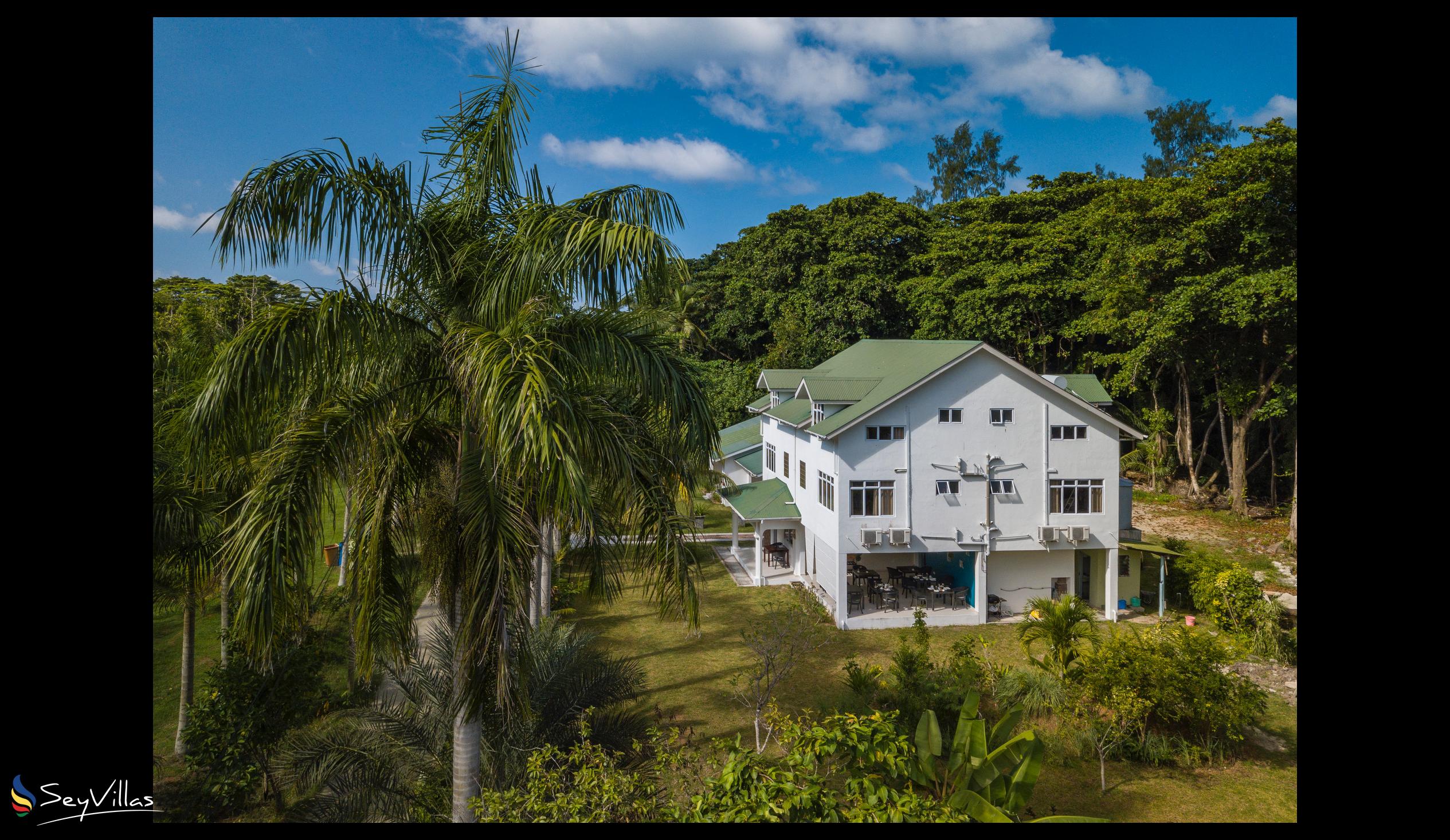 Foto 1: La Modestie Villa - Aussenbereich - Praslin (Seychellen)