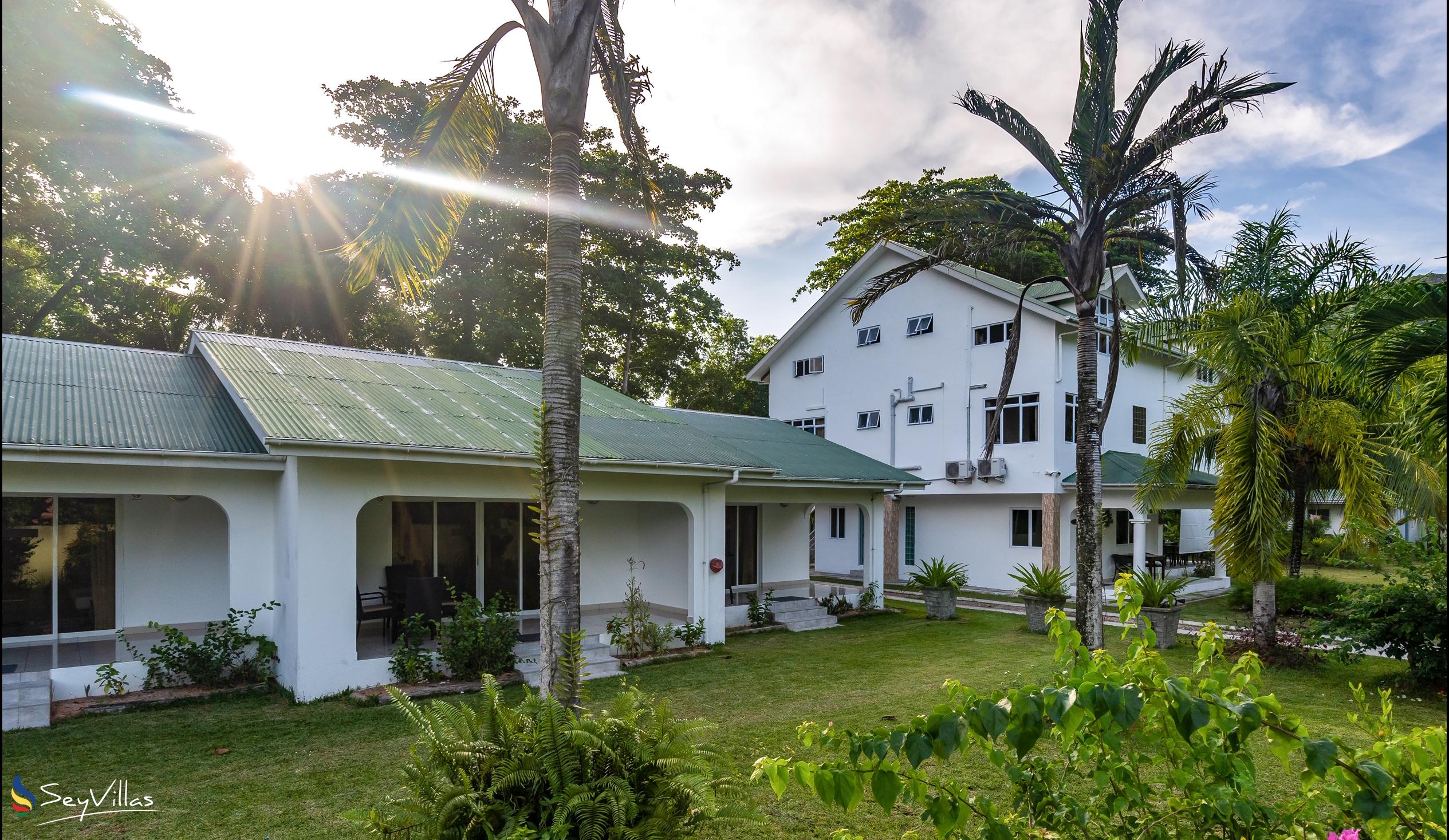 Foto 8: La Modestie Villa - Aussenbereich - Praslin (Seychellen)