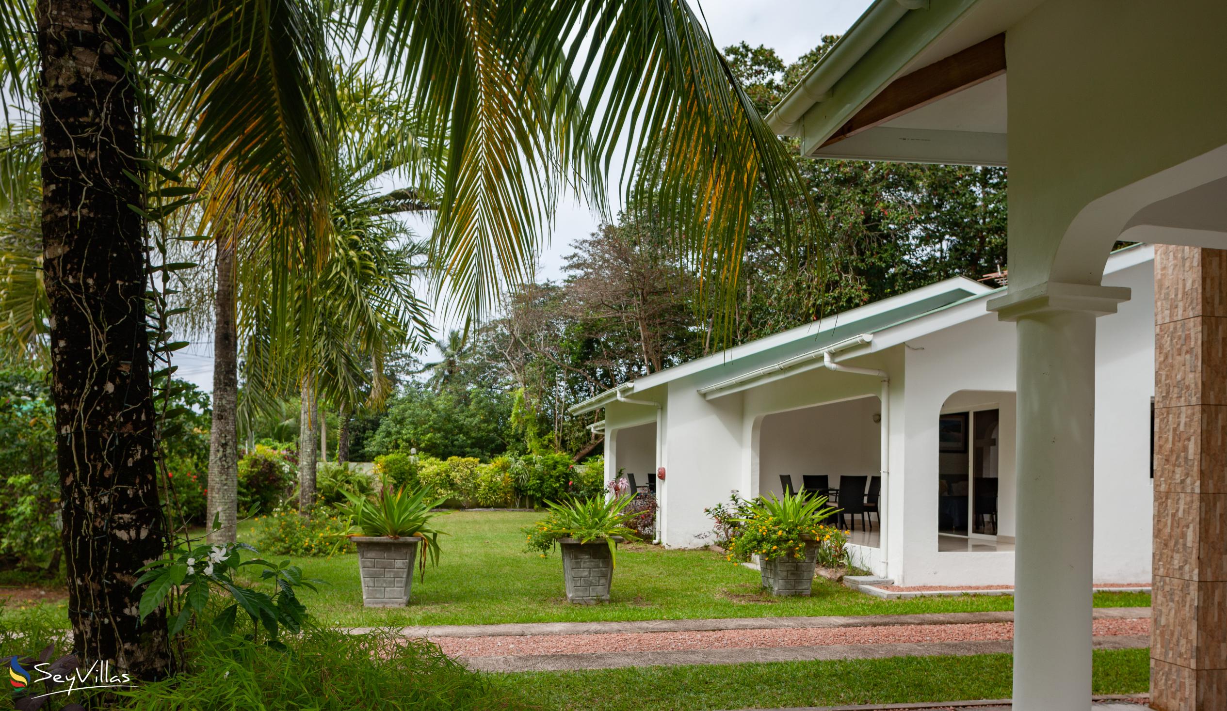 Foto 66: La Modestie Villa - Aussenbereich - Praslin (Seychellen)