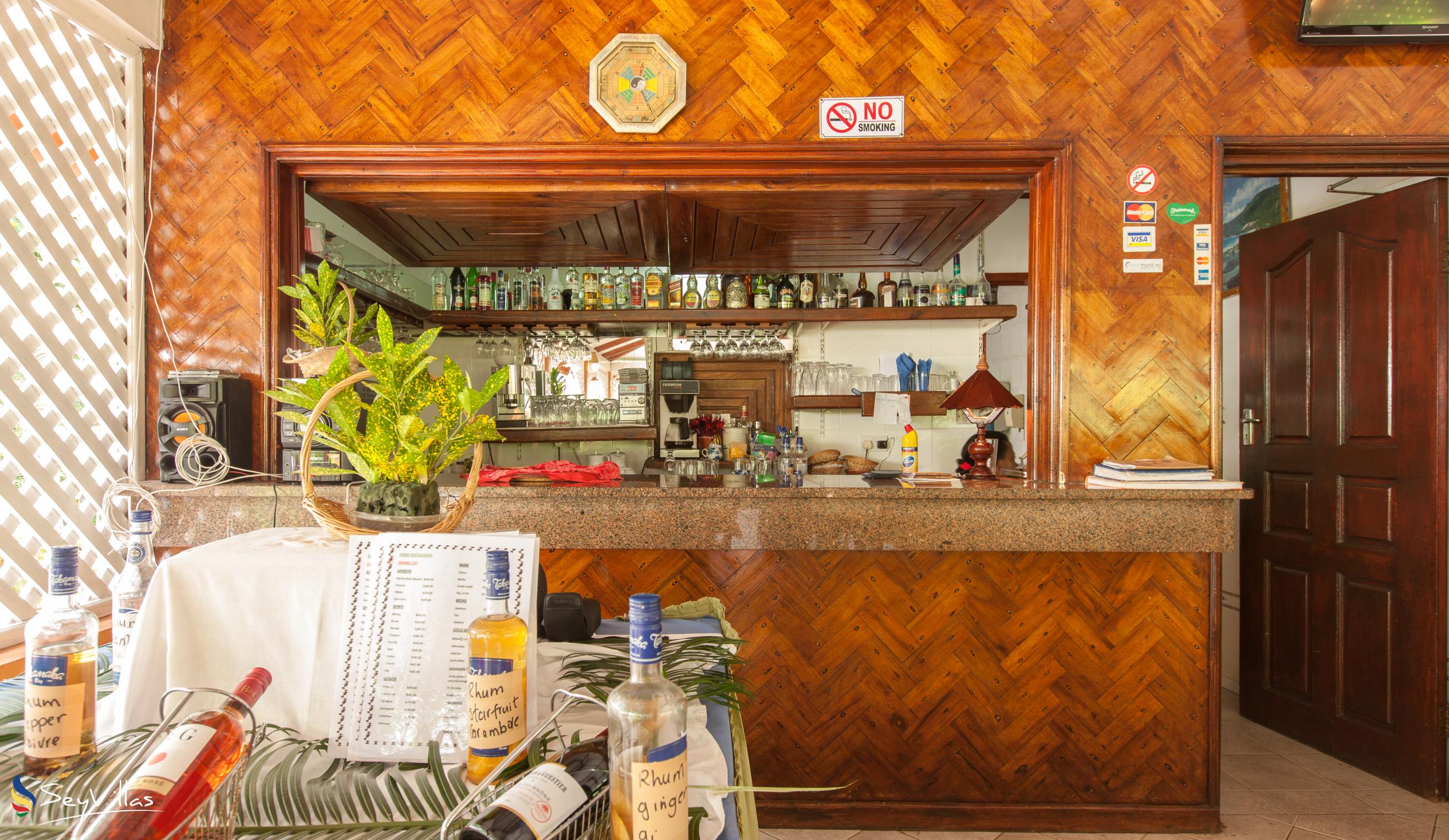 Foto 27: Zerof Self Catering  Apartments - Posizione - La Digue (Seychelles)