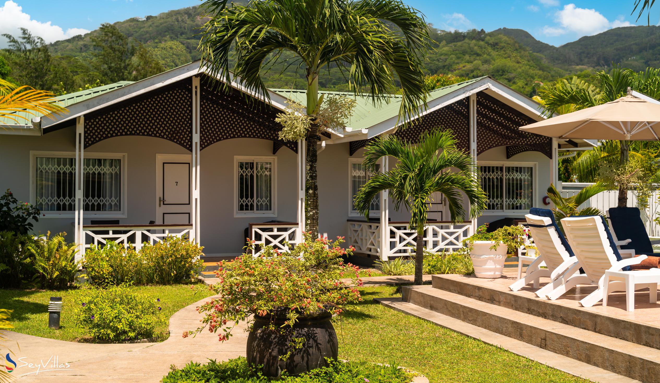 Photo 21: Hotel La Roussette - Outdoor area - Mahé (Seychelles)