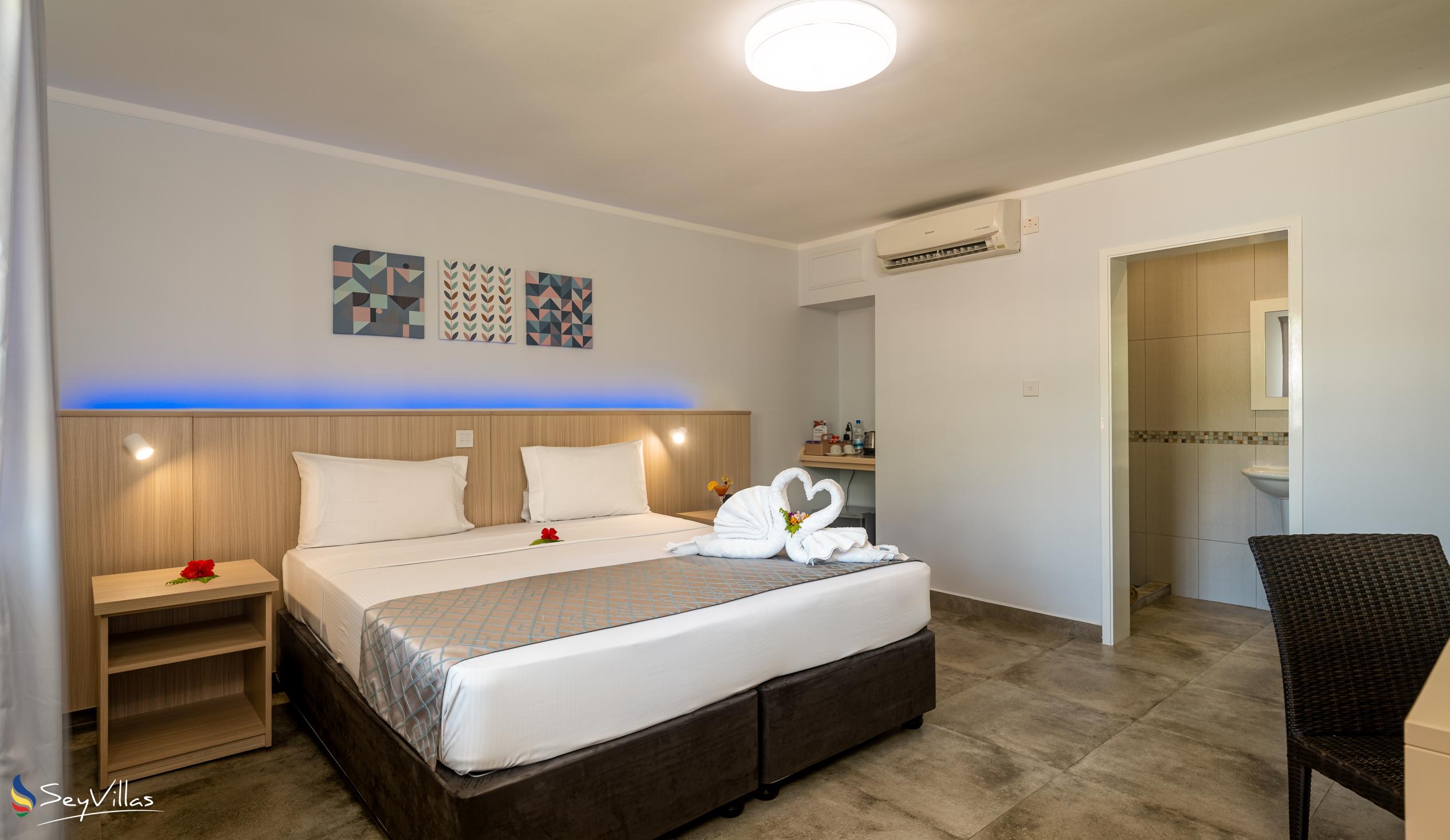 Photo 70: Hotel La Roussette - Superior Room - Mahé (Seychelles)
